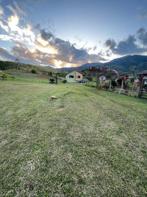 A Casa do Mato - Seu descanso com piscina na serra