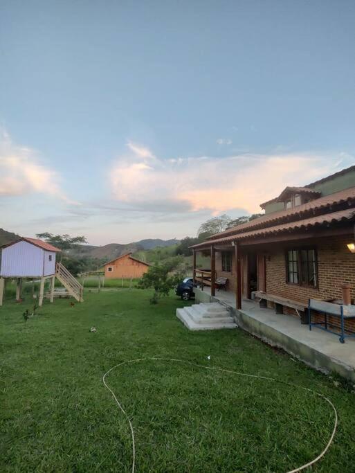 A Casa do Mato - Seu descanso com piscina na serra