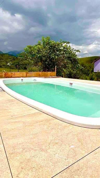 A Casa do Mato - Seu descanso com piscina na serra