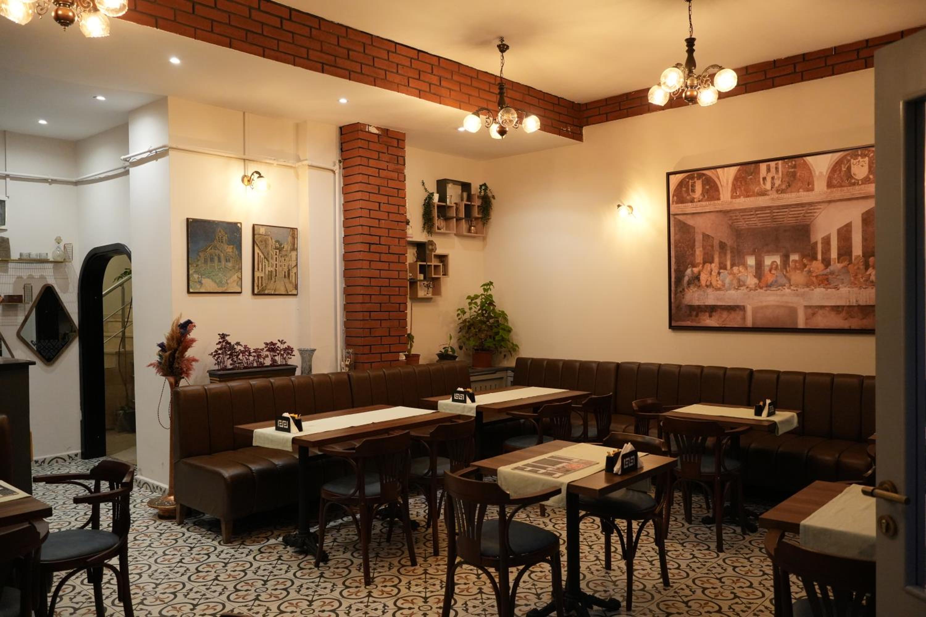 madame roza - Image 13