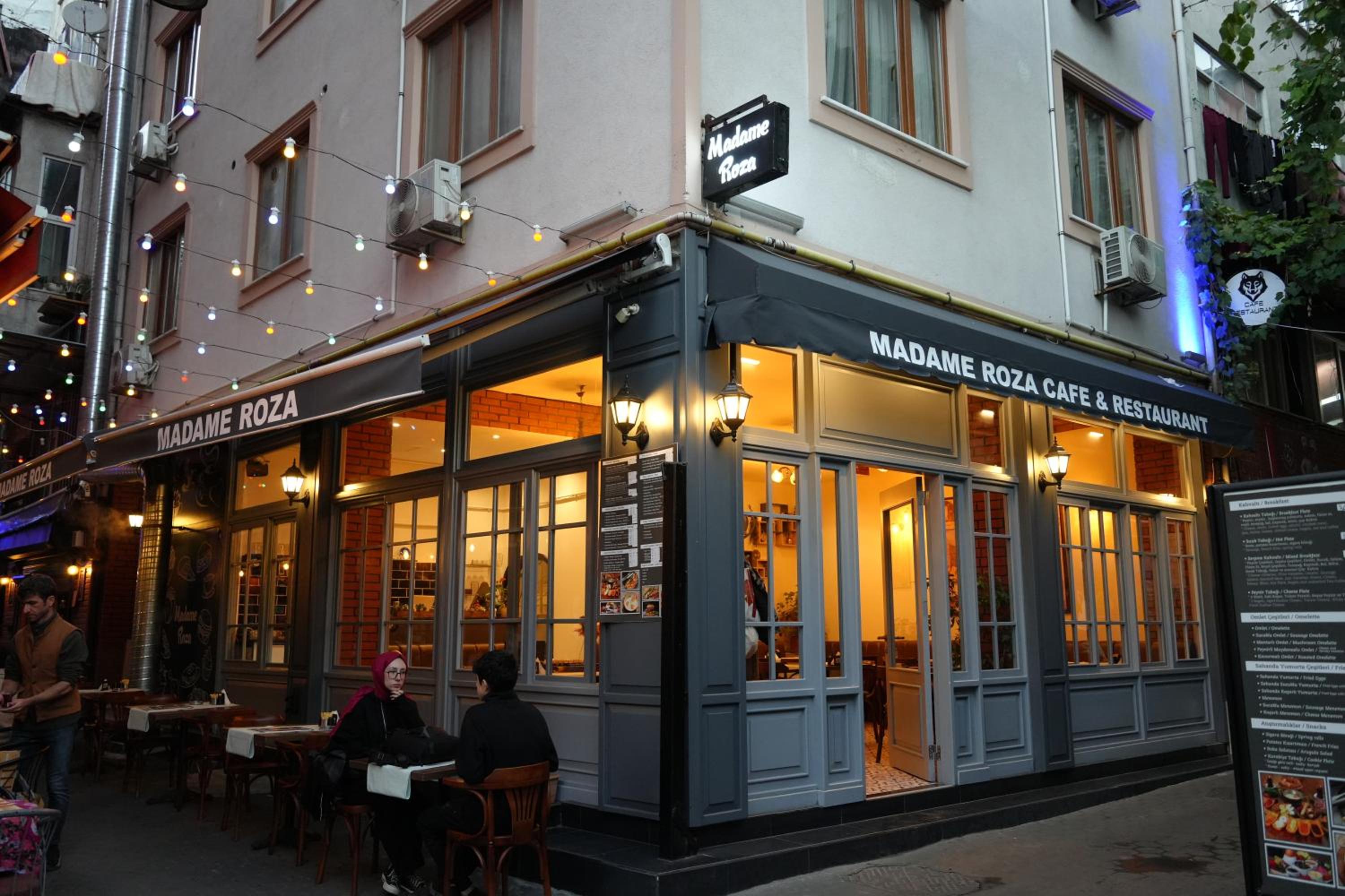 madame roza - Image 24