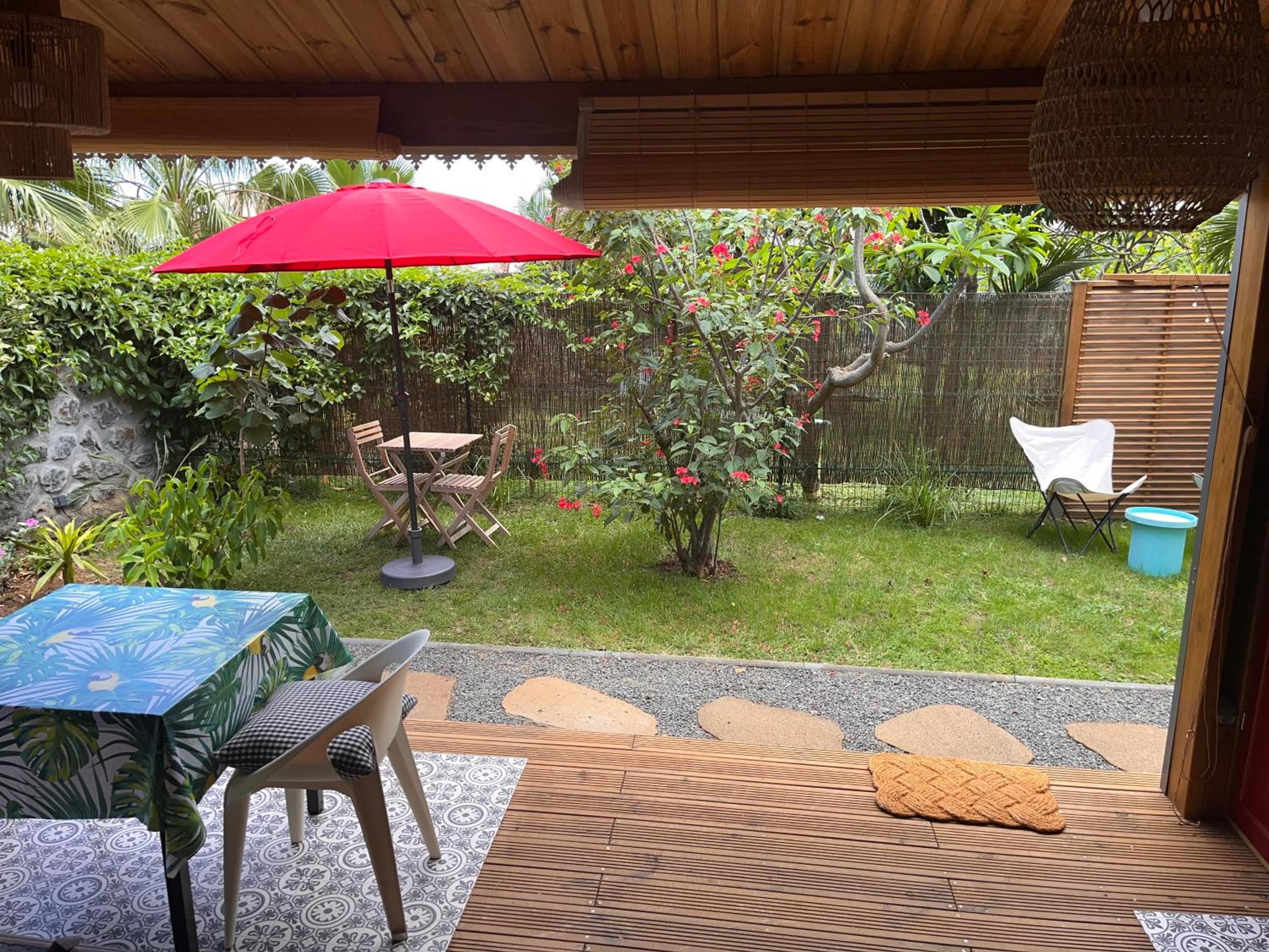 bungalow leu gadiamb