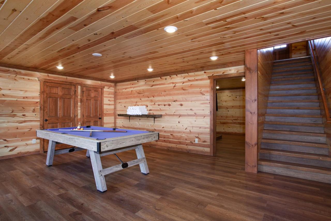 Maya w Indoor Pool Hot Tub Theater view 3