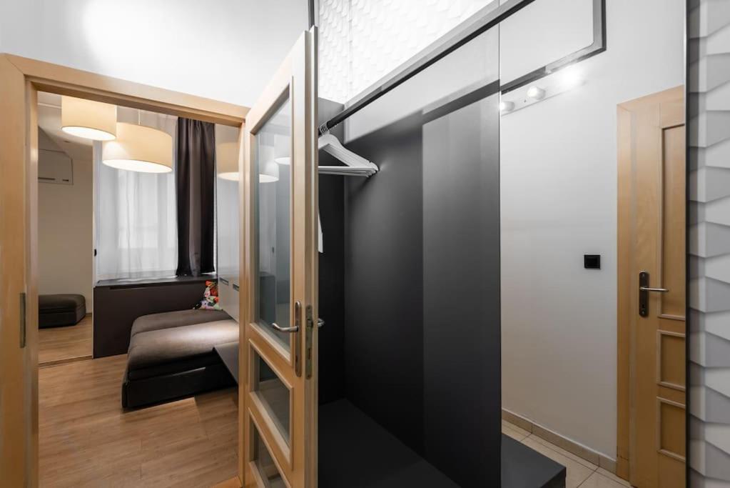 Lighthouse Apartment