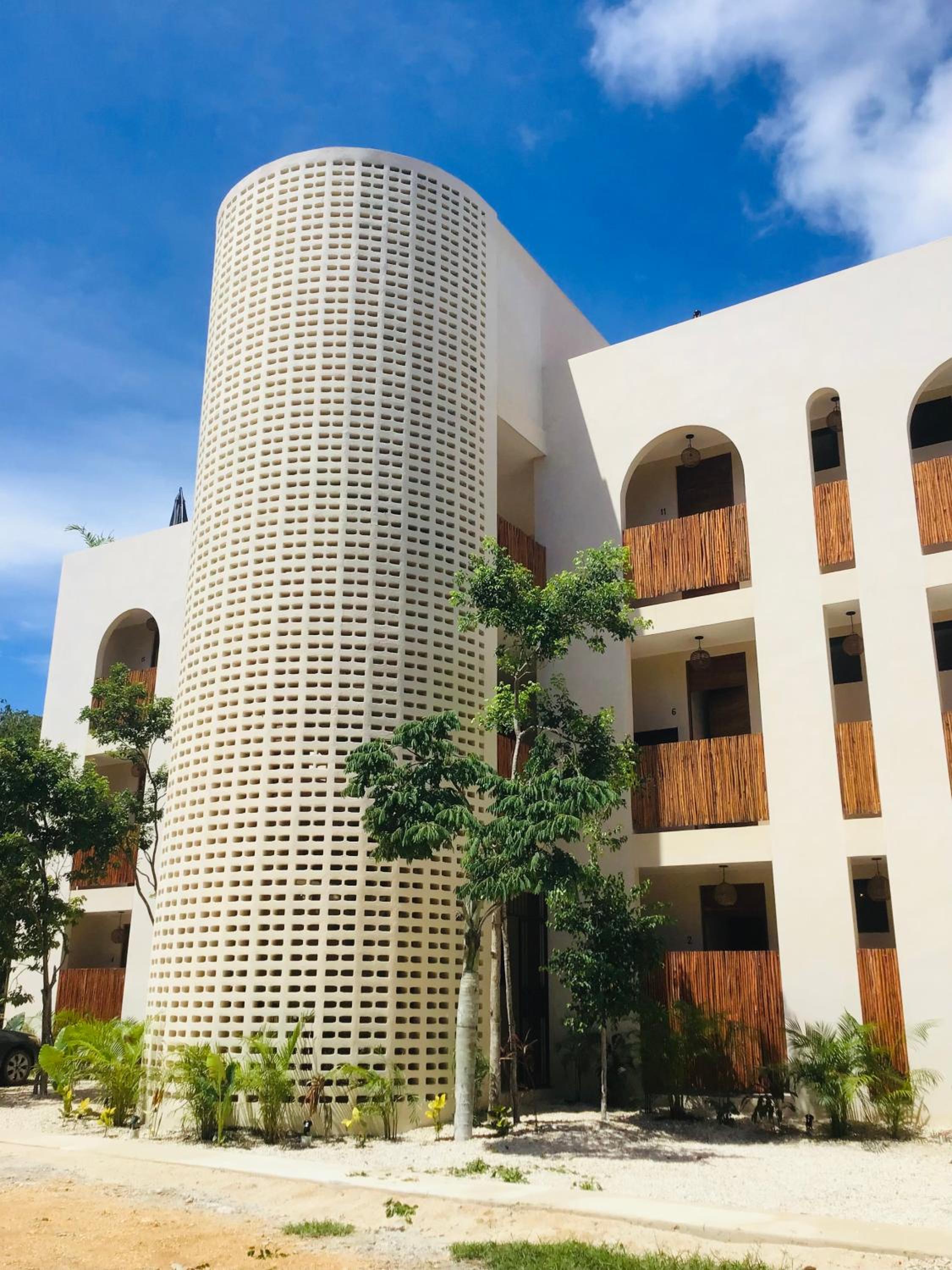 Hotel Suites Tierra Tulum - Pool & Roof Panoramic - Image 1