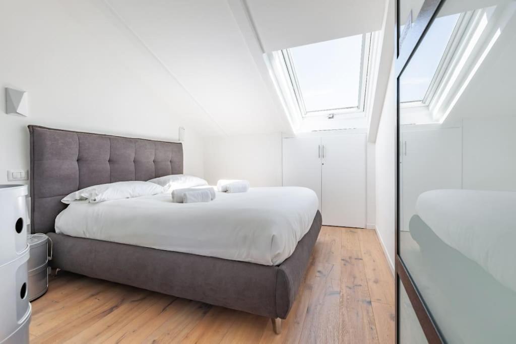 City Life Modern Design Apartment 10 mt da M Lilla