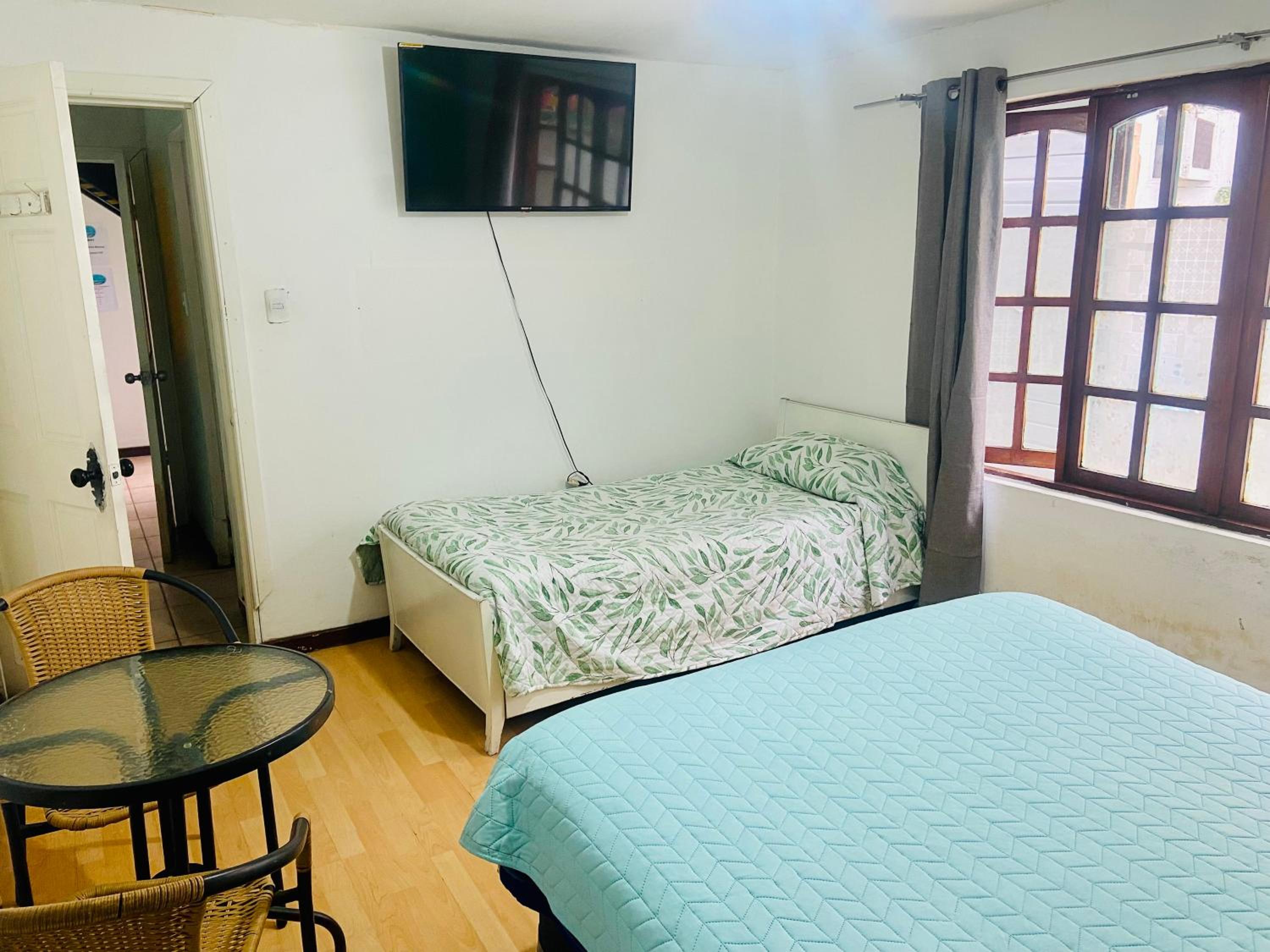 Hostal Costa Morena