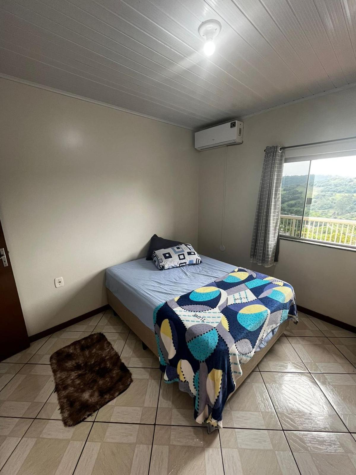 Casa dos Coqueiros Com Piscina, Banheira e Lareira - Próximo do Parque Termal