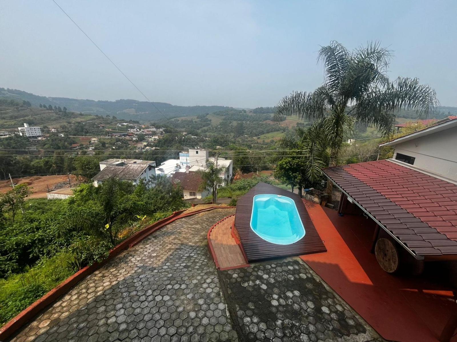 Casa dos Coqueiros Com Piscina, Banheira e Lareira - Próximo do Parque Termal