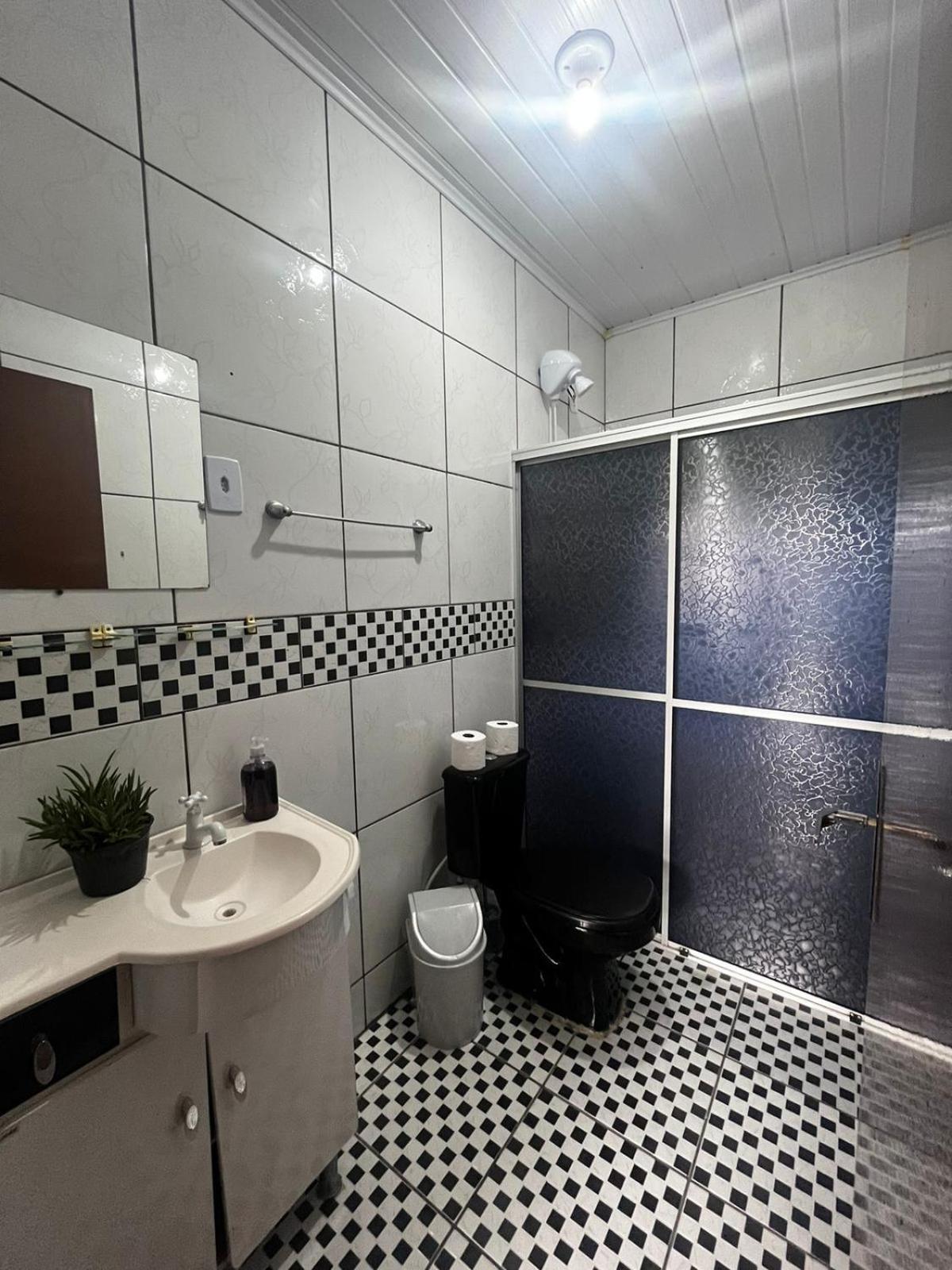 Casa dos Coqueiros Com Piscina, Banheira e Lareira - Próximo do Parque Termal