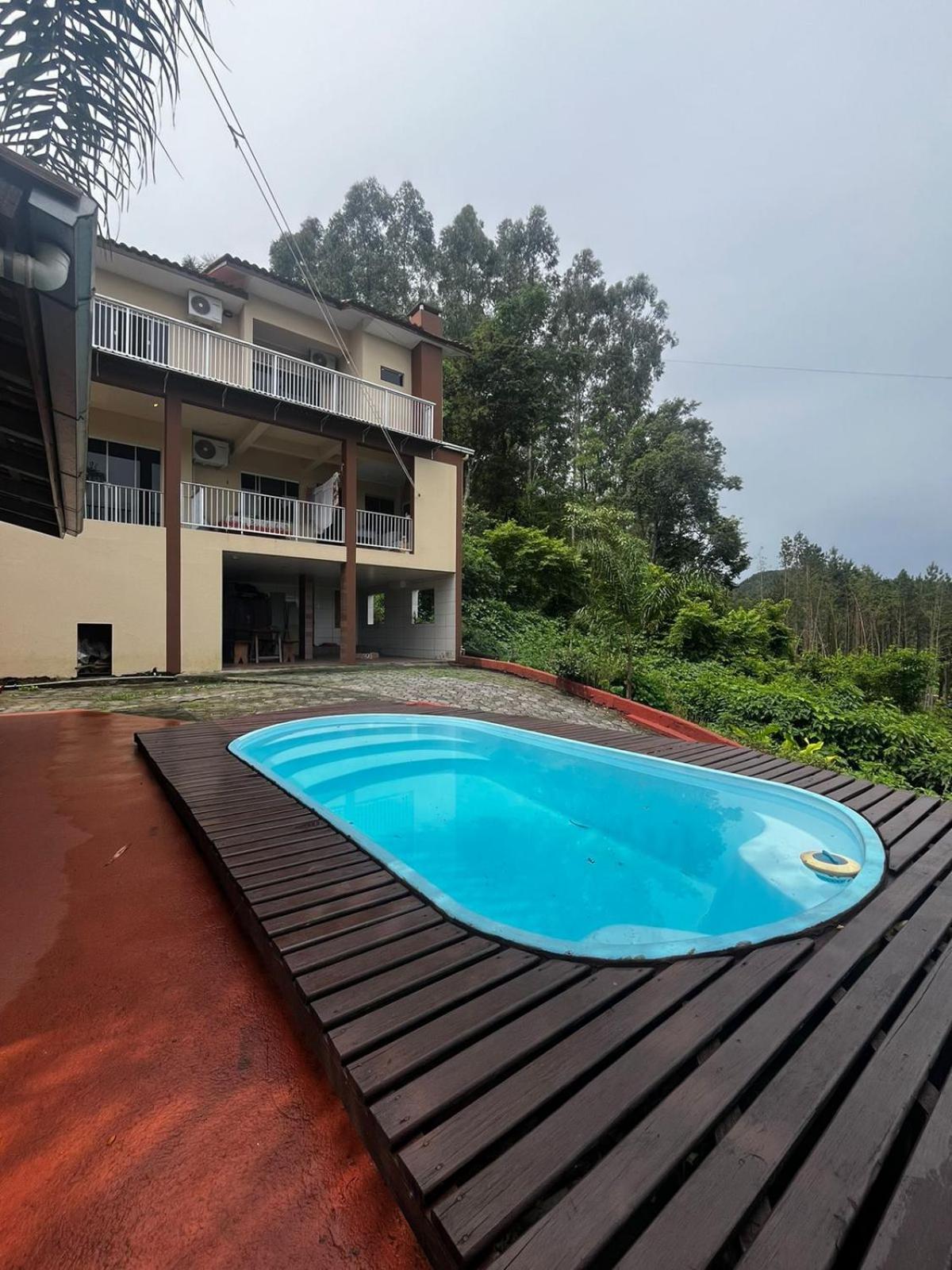 Casa dos Coqueiros Com Piscina, Banheira e Lareira - Próximo do Parque Termal