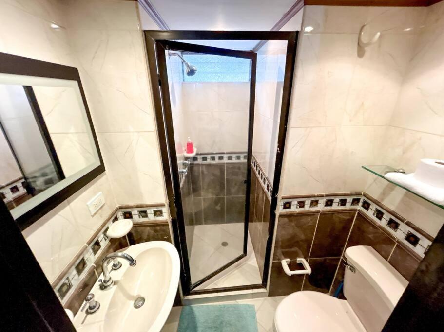 Apartamento amplio en barrio más cool de Medellín