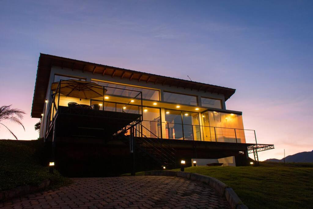Solarium Mantiqueira Completo!