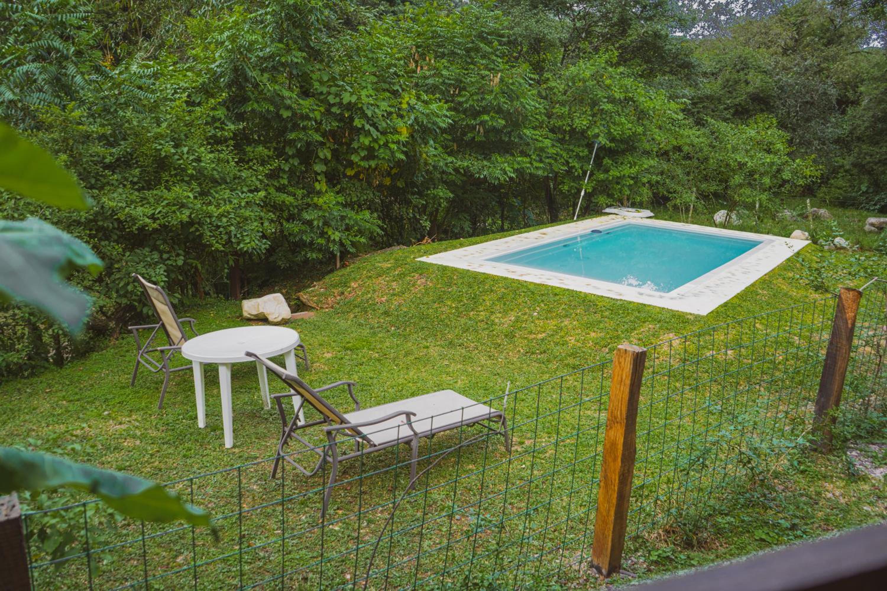 Cabaña Sigel en el rio, RUNA YAKU