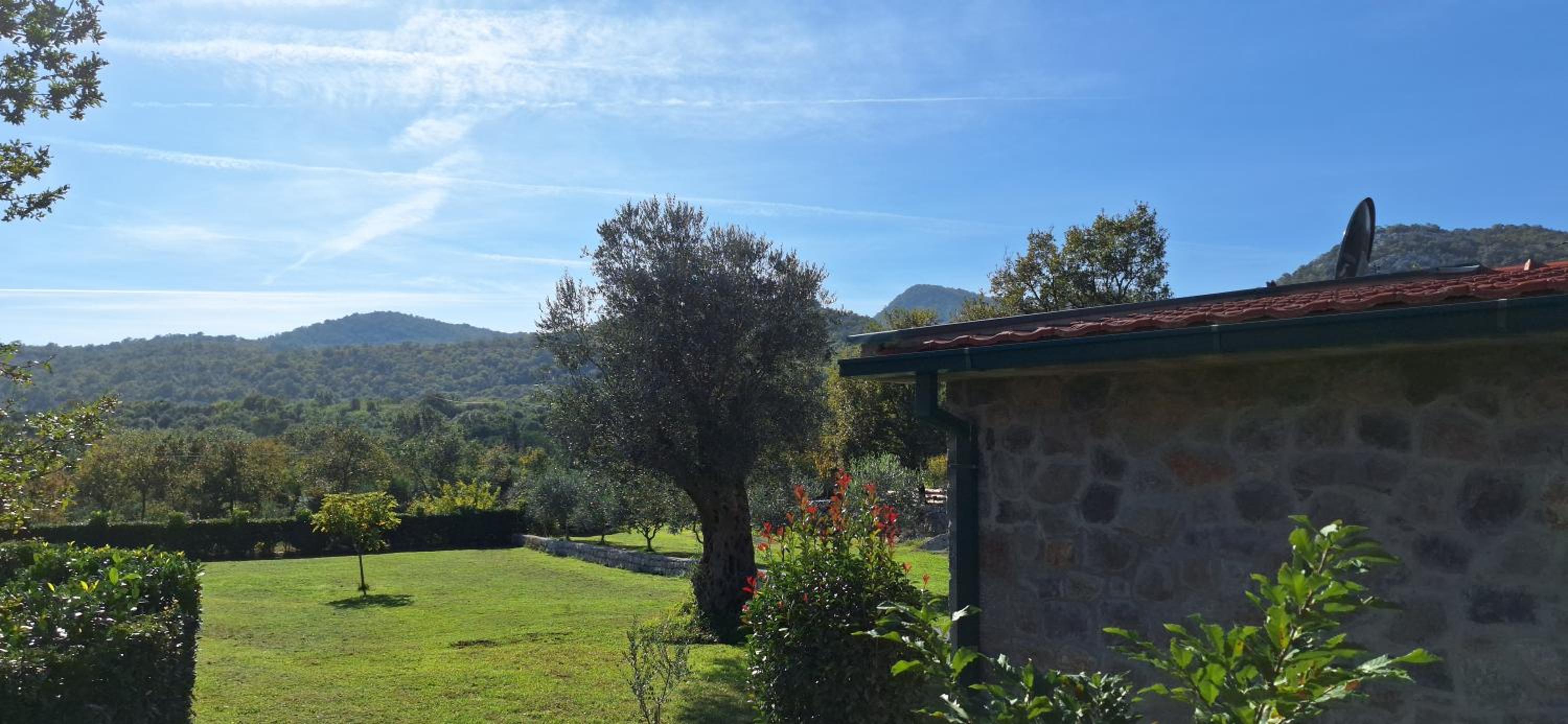 Rustic Cottage Montenegro Bridje