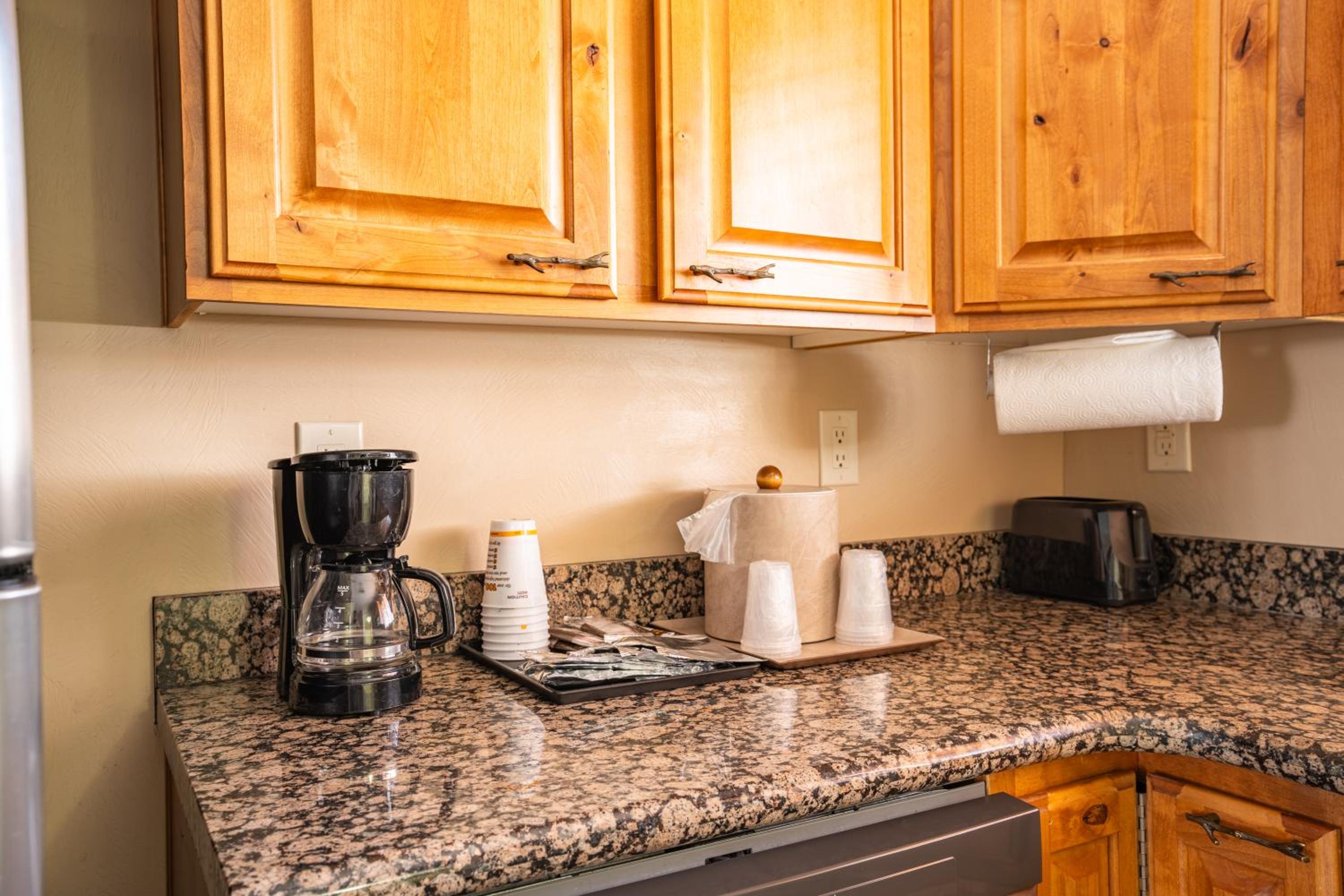 Petty Ranch Inn 44
