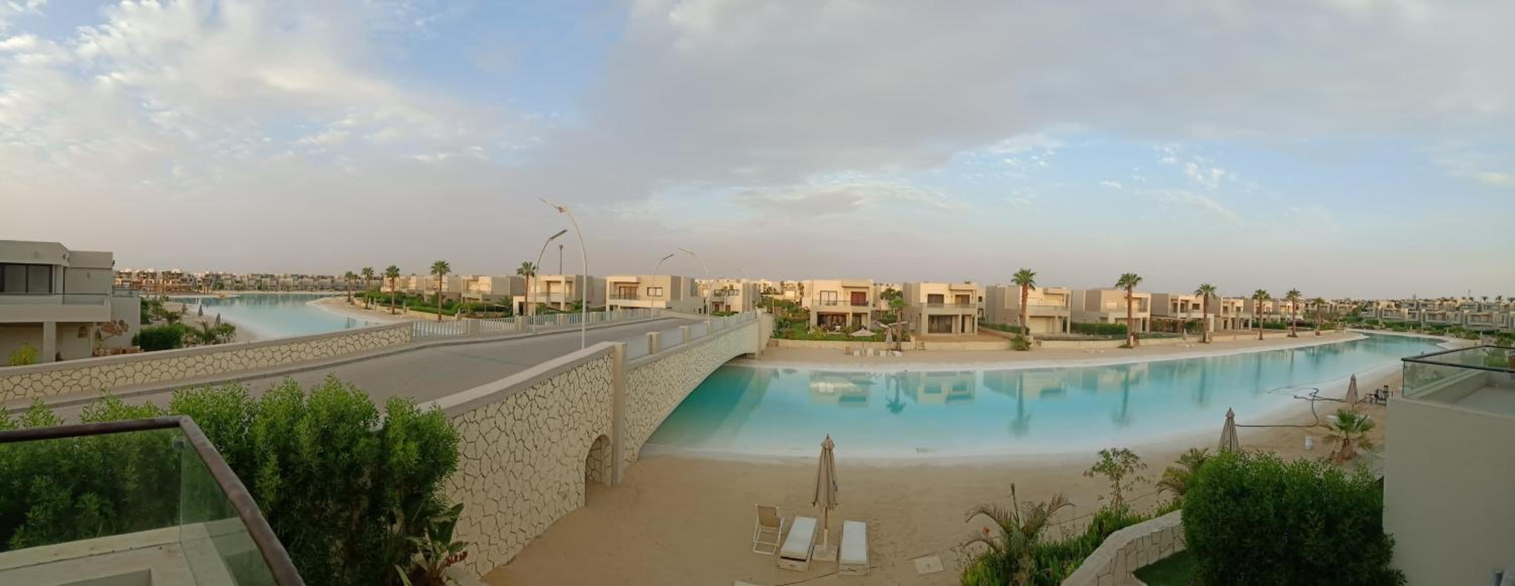 azha main lagoon view