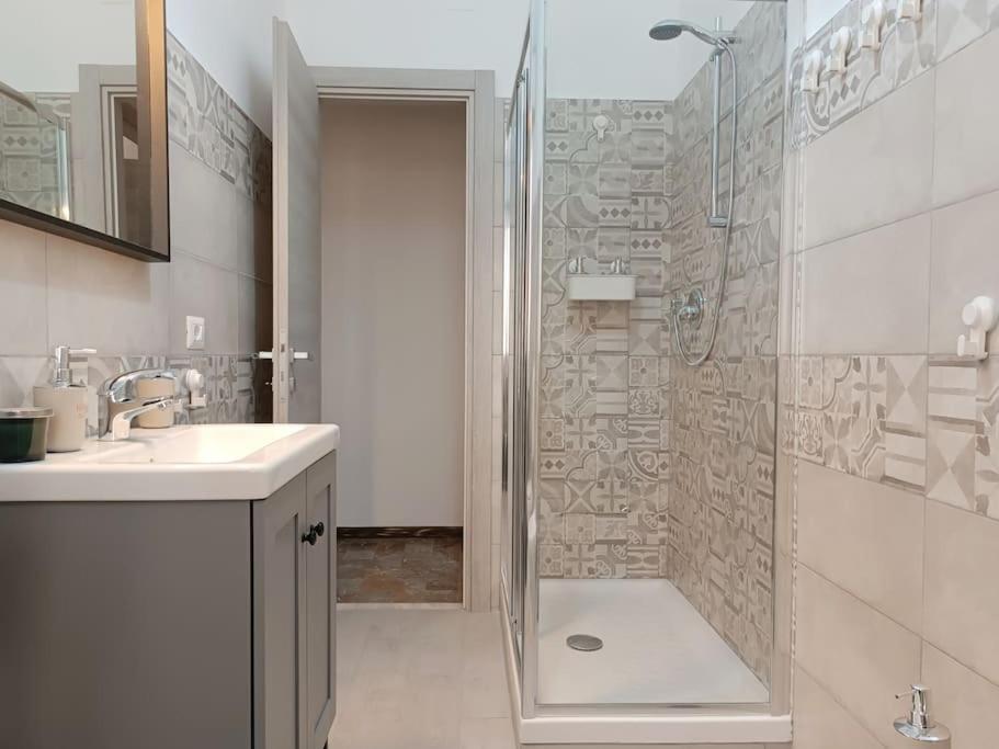 Casa Clementina en Rome — bathroom