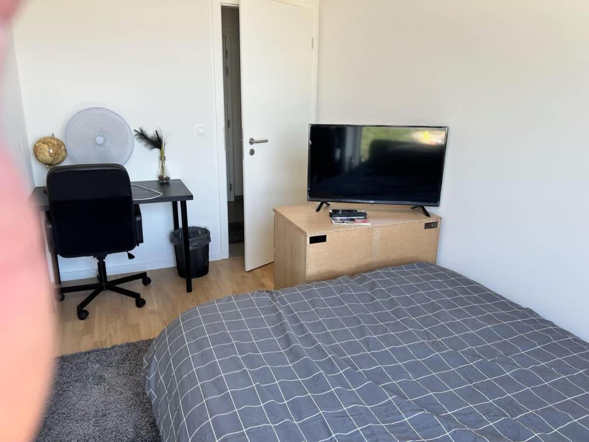 Nice Accommodation Close to Atomium