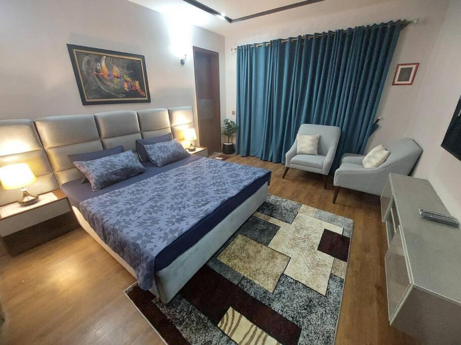 Cozy & spacious 2 BHK apartment view 4