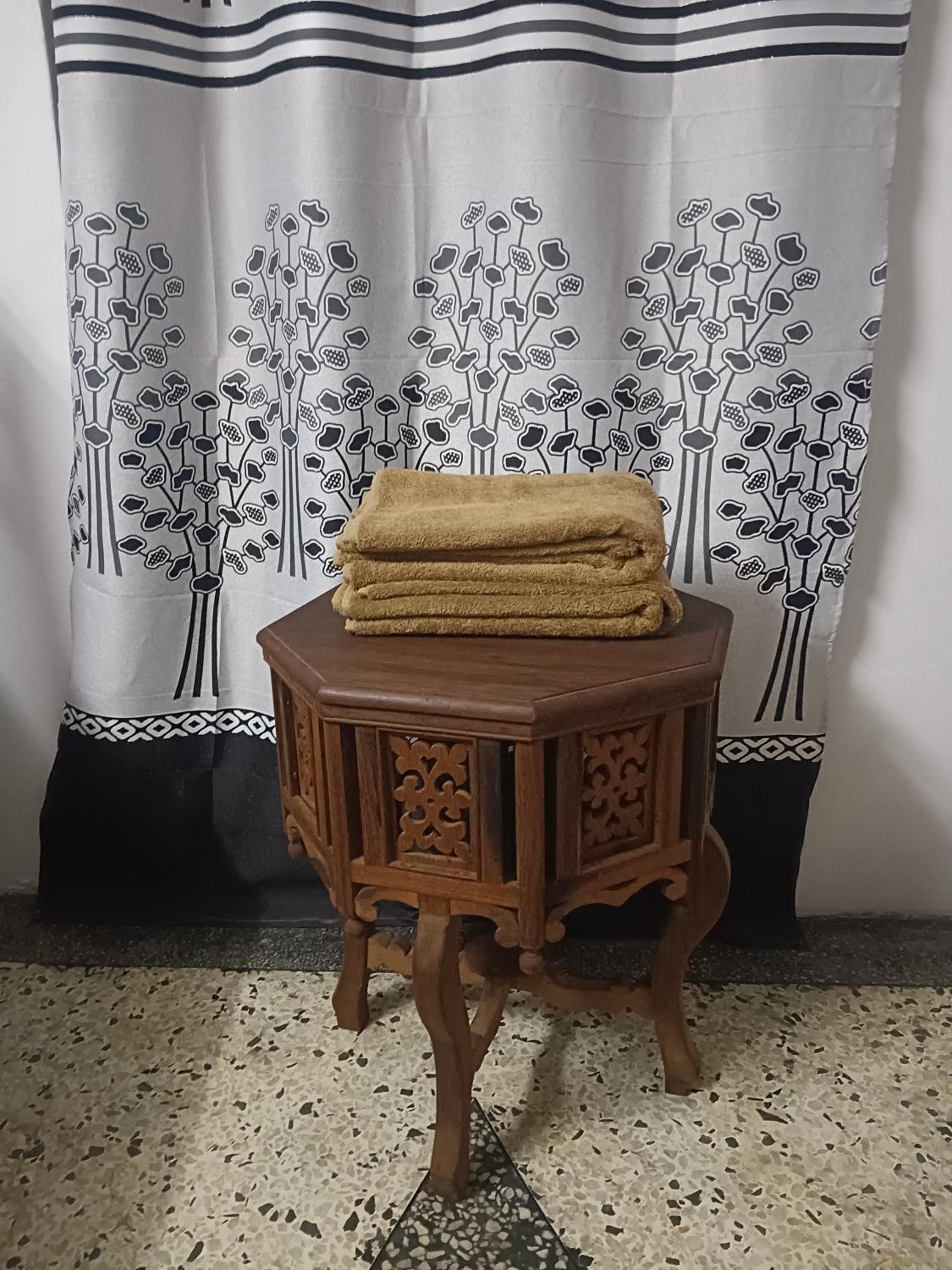 Luhasa second floor apartment