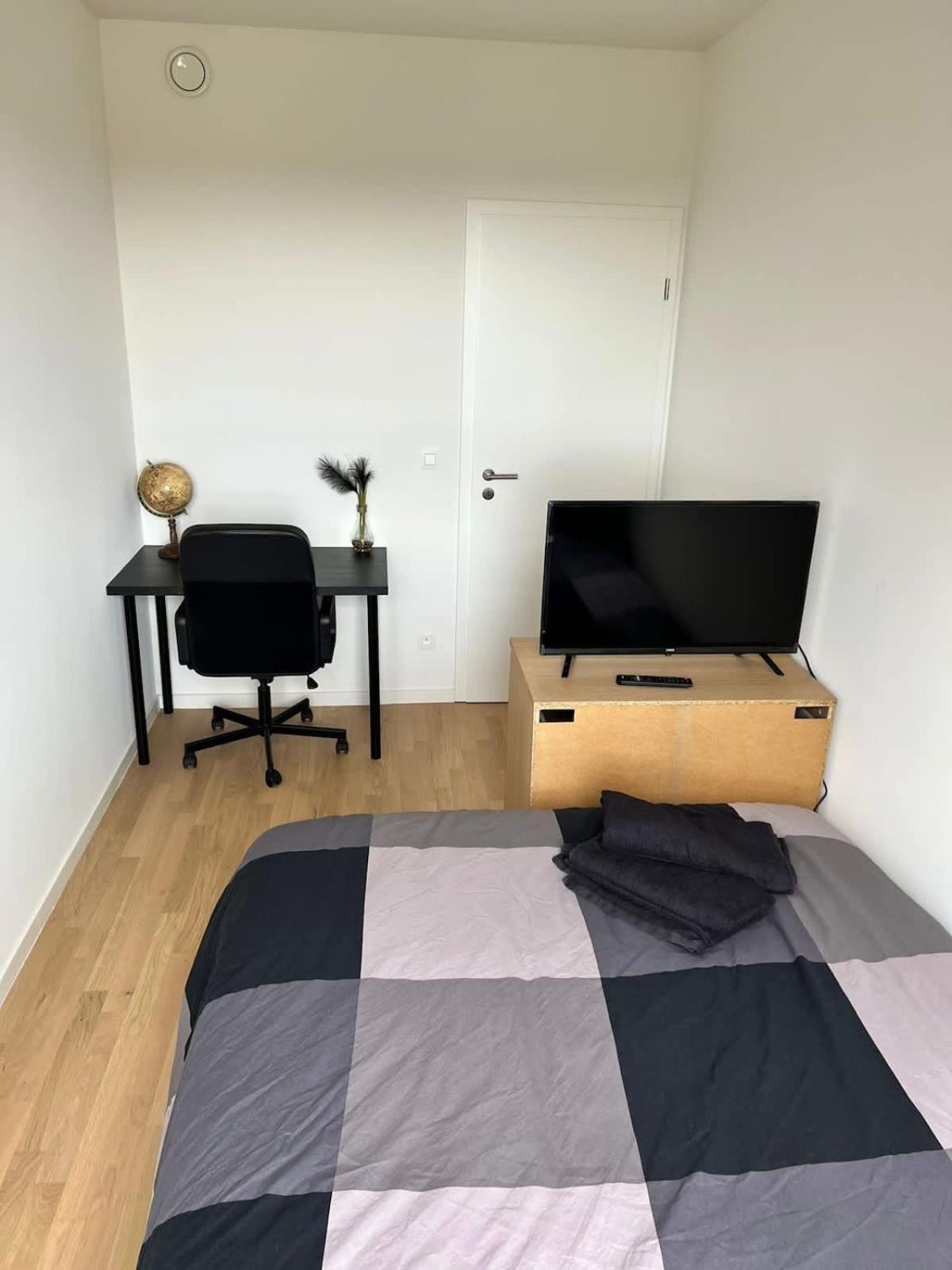 Nice Accommodation Close to Atomium