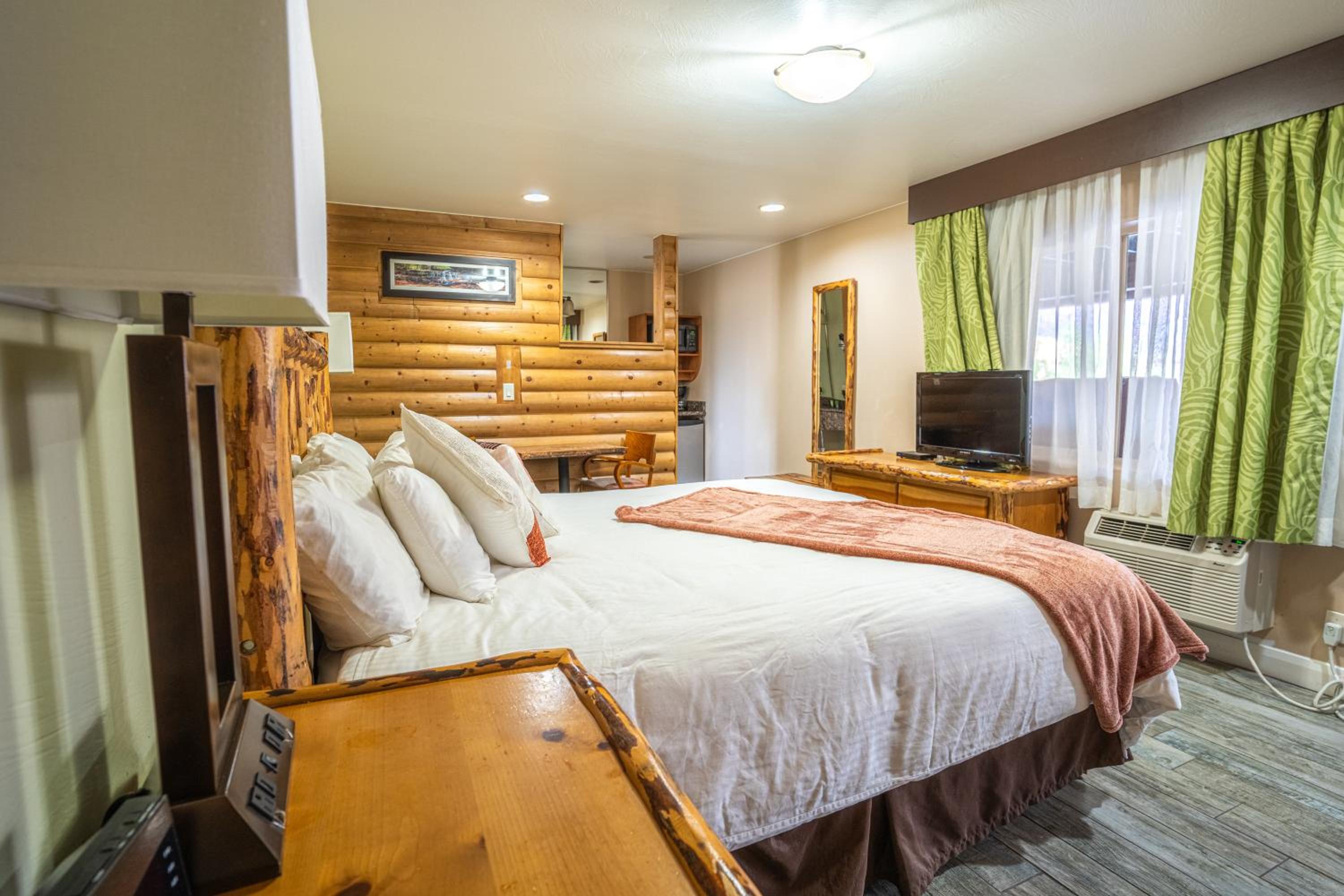 Petty Ranch Inn 4