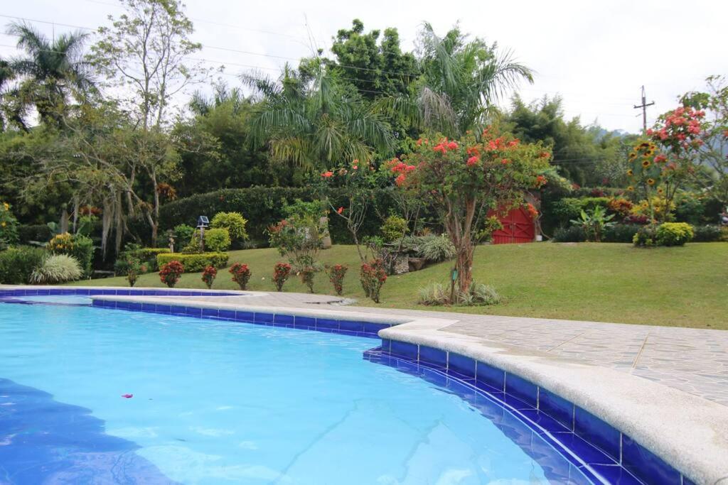 Finca en Barbosa con vista increíble