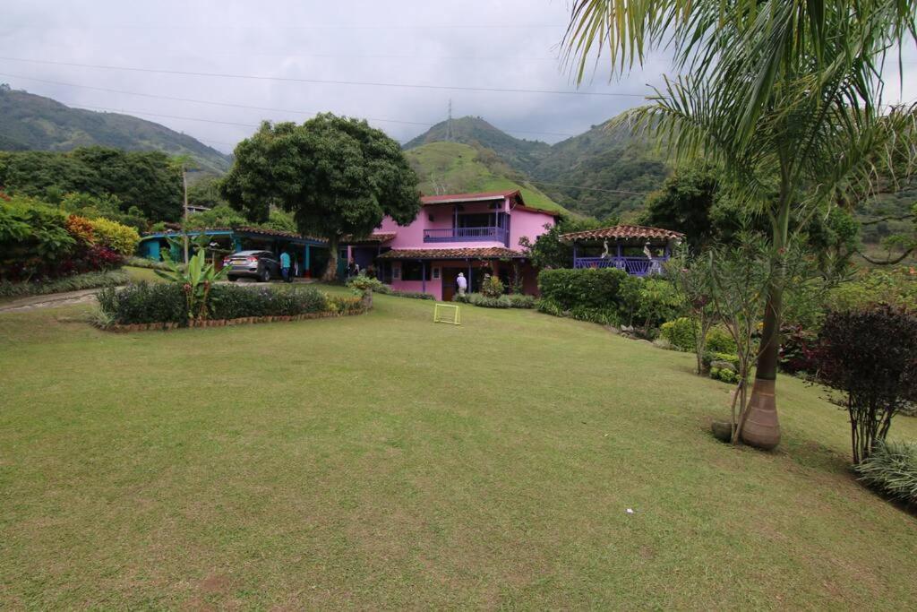 Finca en Barbosa con vista increíble