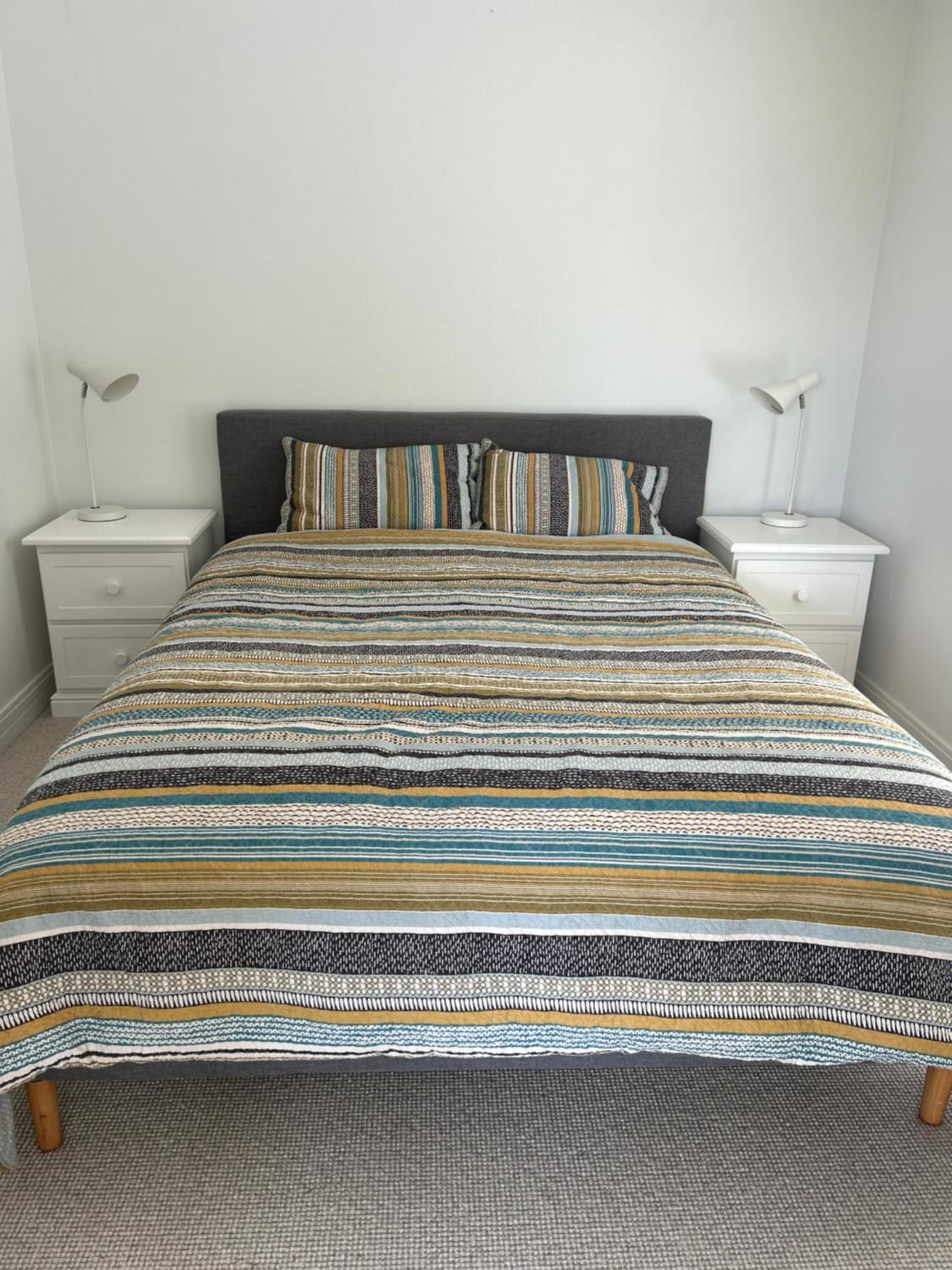 newmarket fully furnished 2 bedrooms view 3