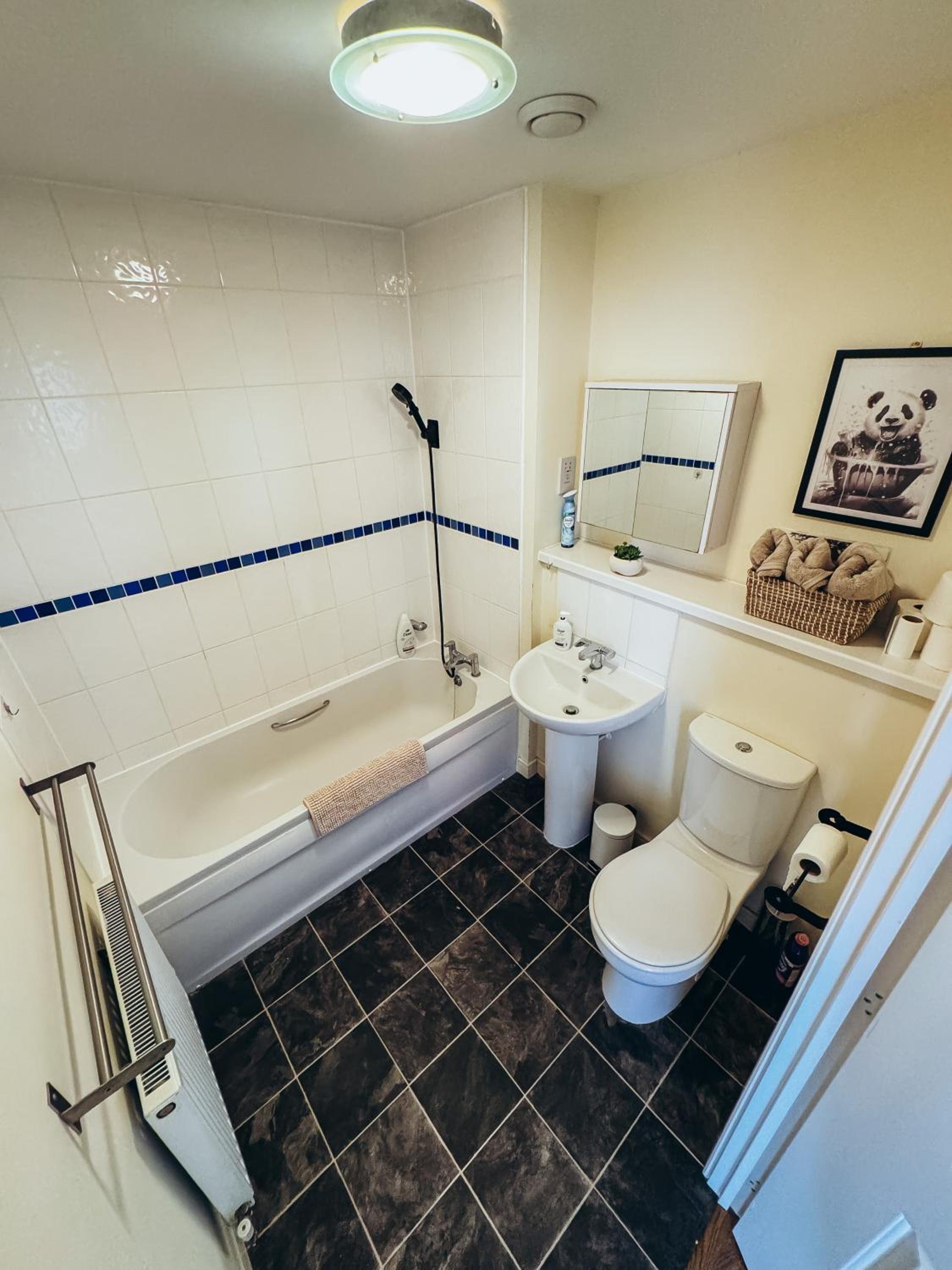 Bromley Stylish Modern Escape 2 Bed Apartment