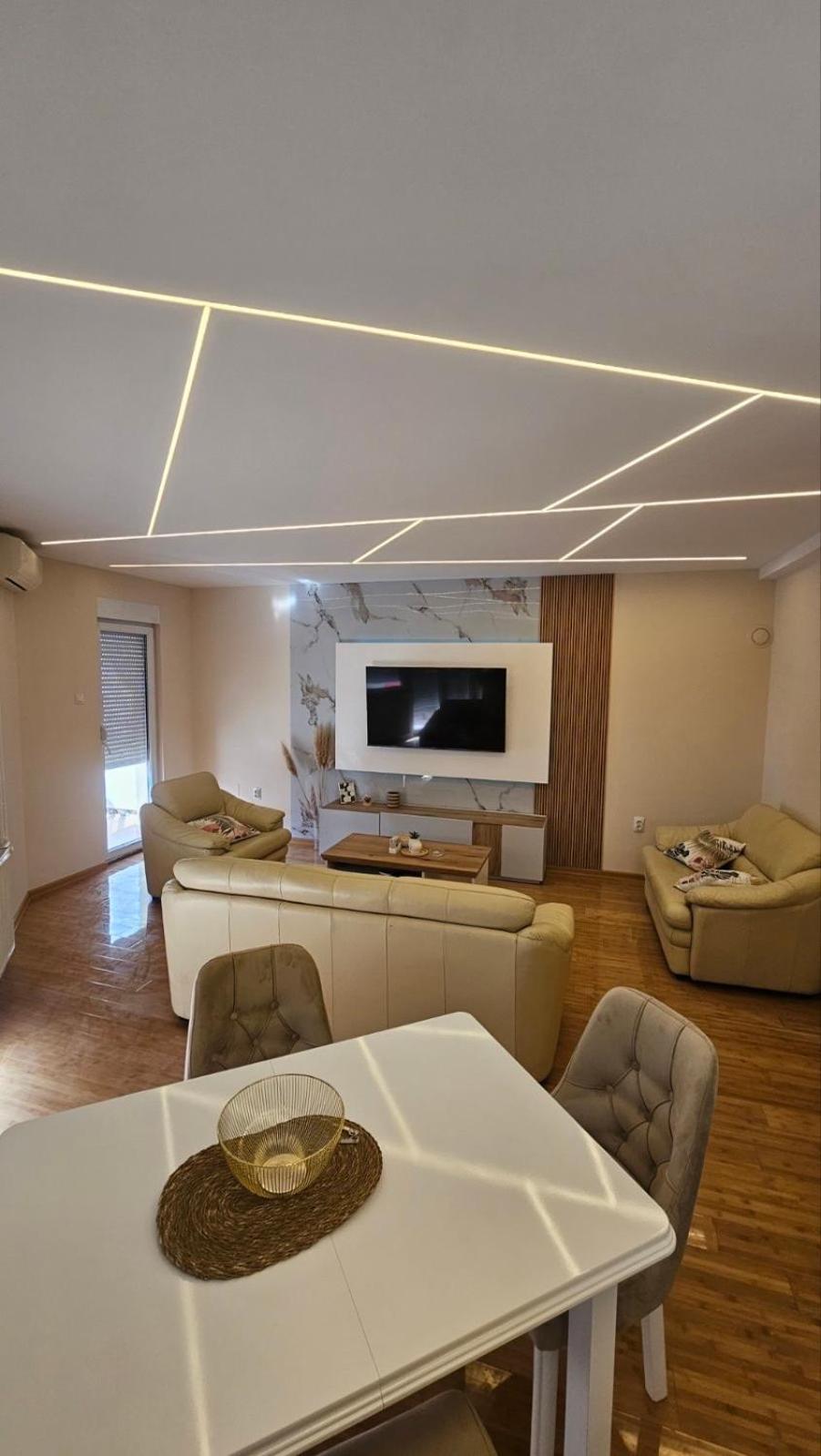 Centar Lux Apartman Temerinska