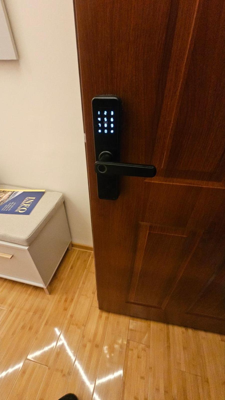 Centar Lux Apartman Temerinska