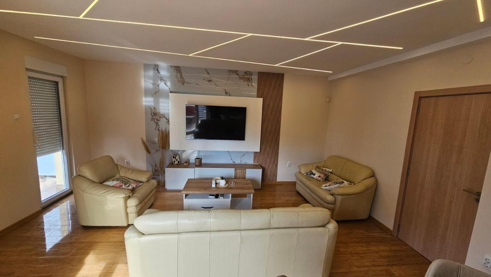 Centar Lux Apartman Temerinska