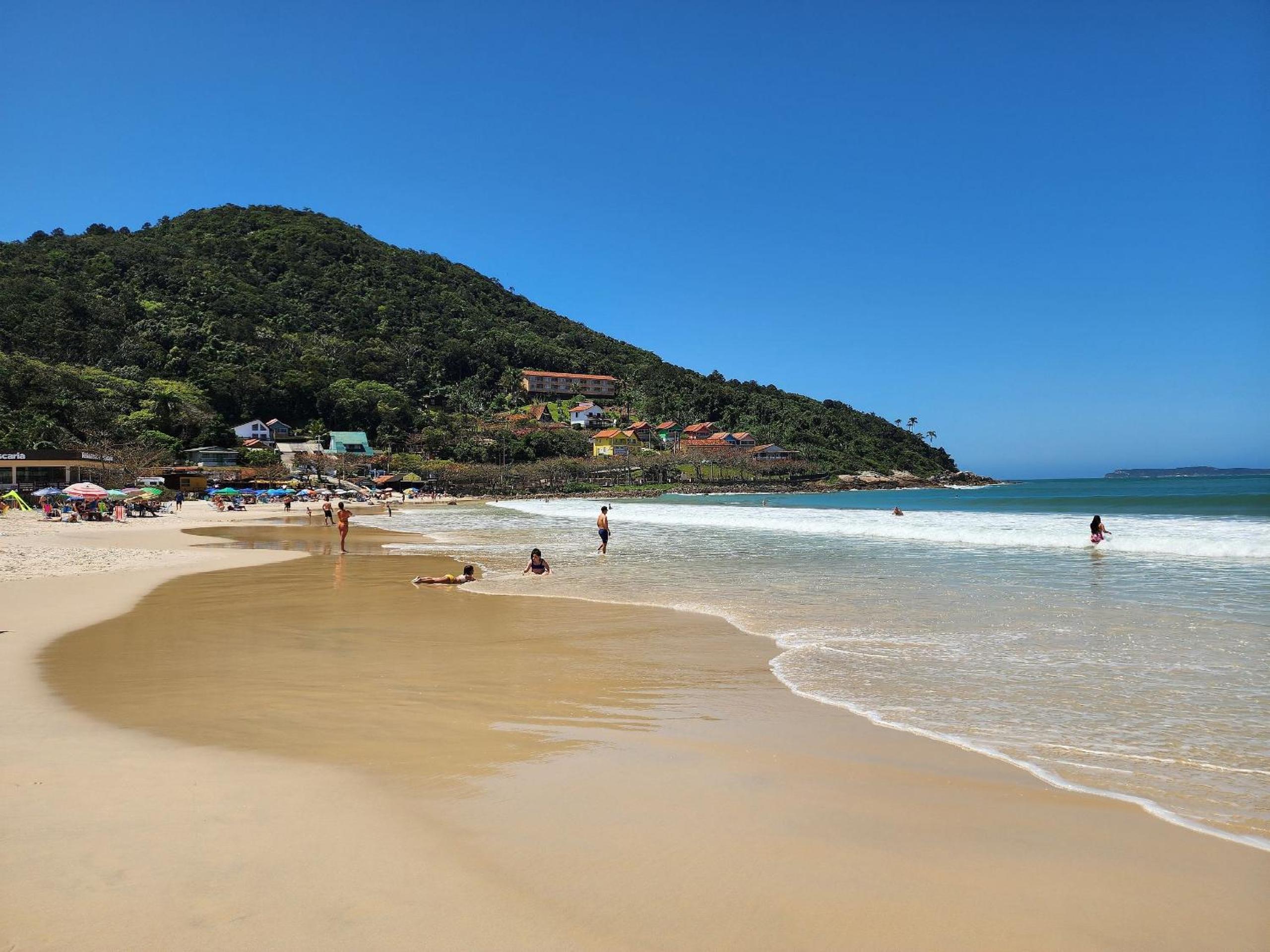Linda Casa Vista Mar, Praia Lagoinha, Bombinhas