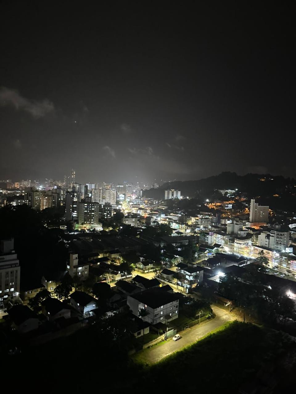 Incrível Apartamento loft a 800 metros da Vila Germânica da Ocktoberfest