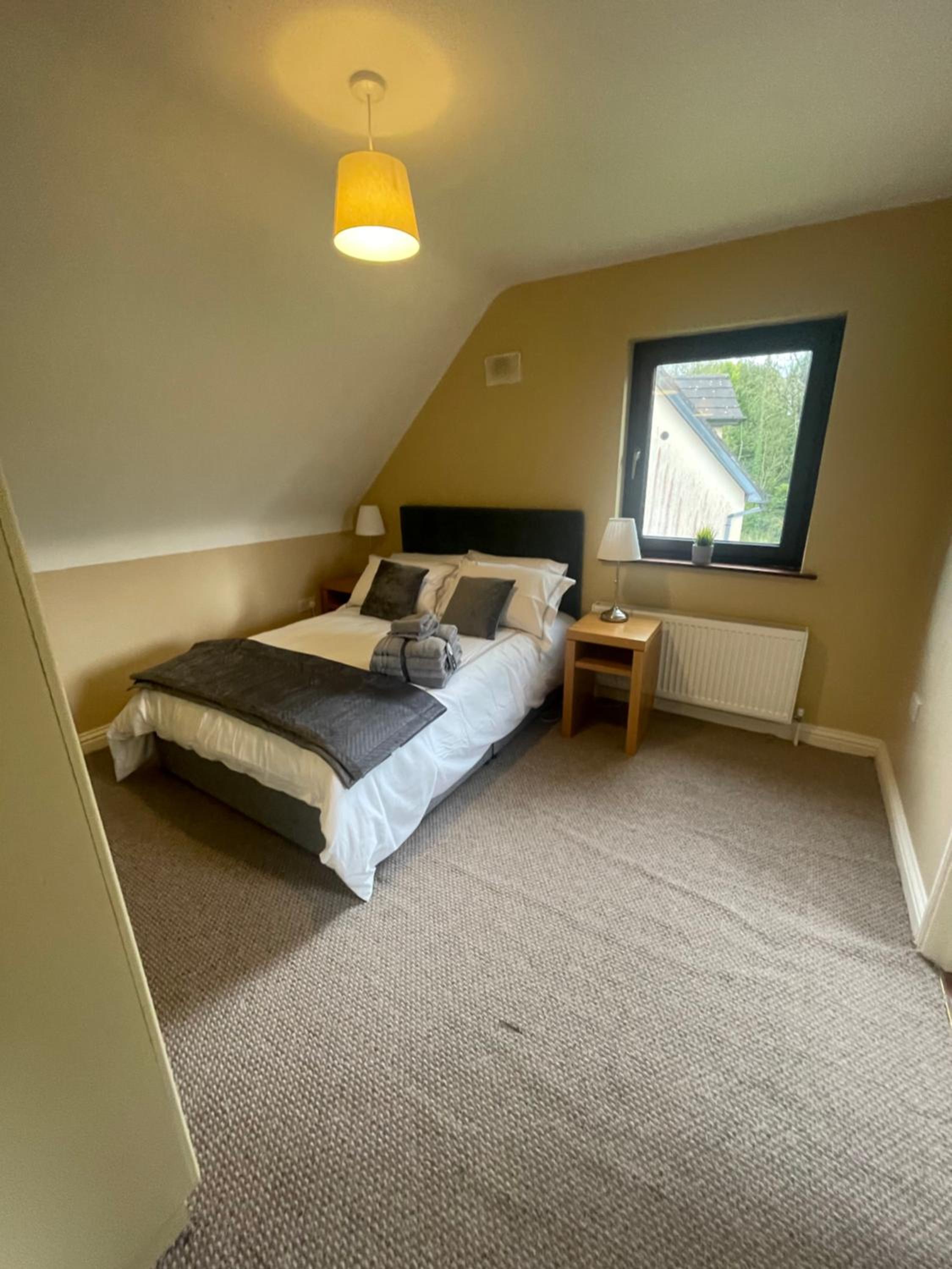 Traditional Style 3 Bed Home in Dundrum Tipperary view 5