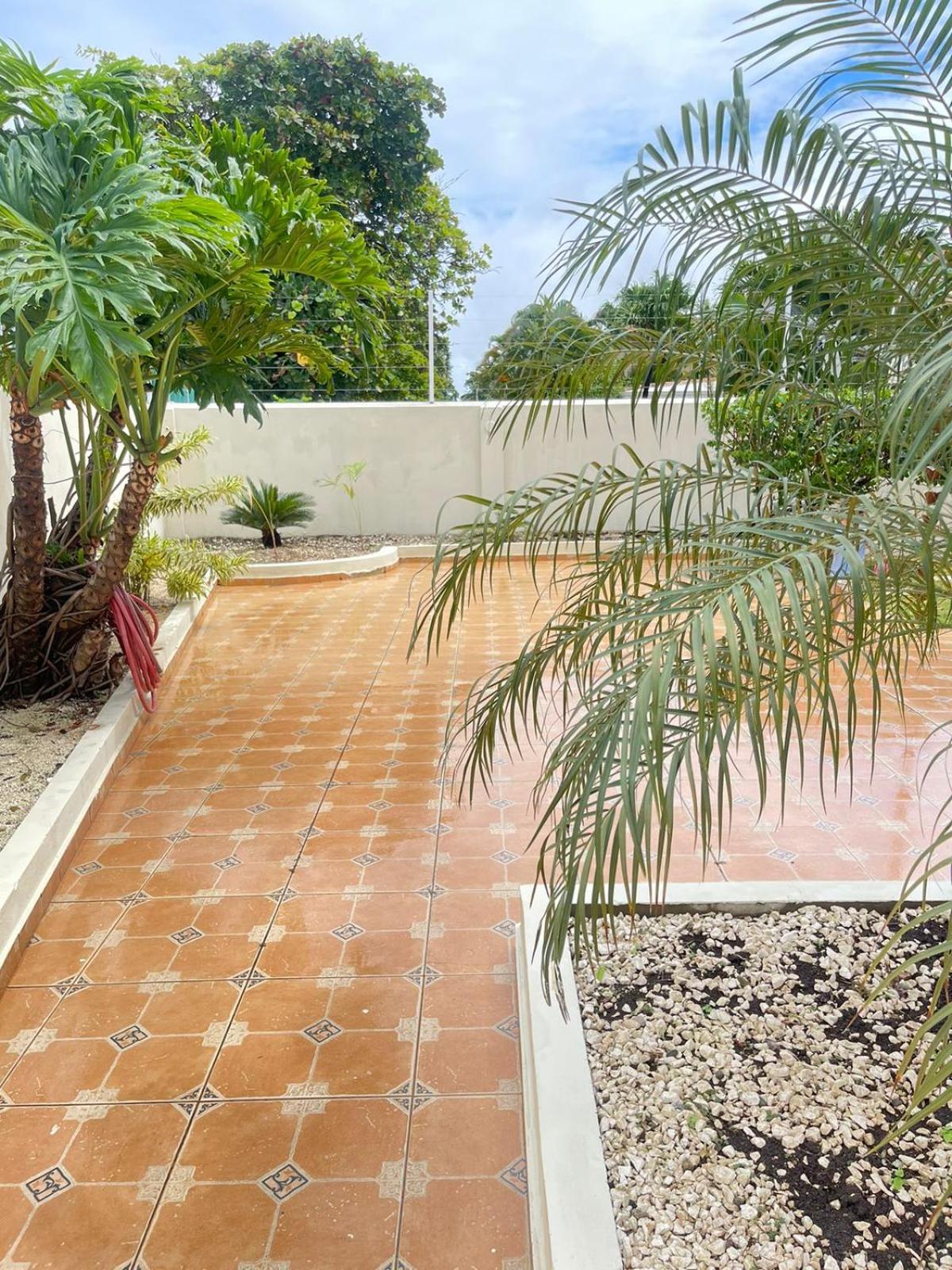 Villa familiar con vista al océano