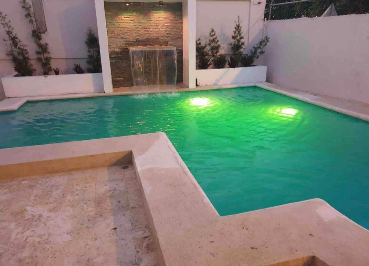 Villa familiar con vista al océano