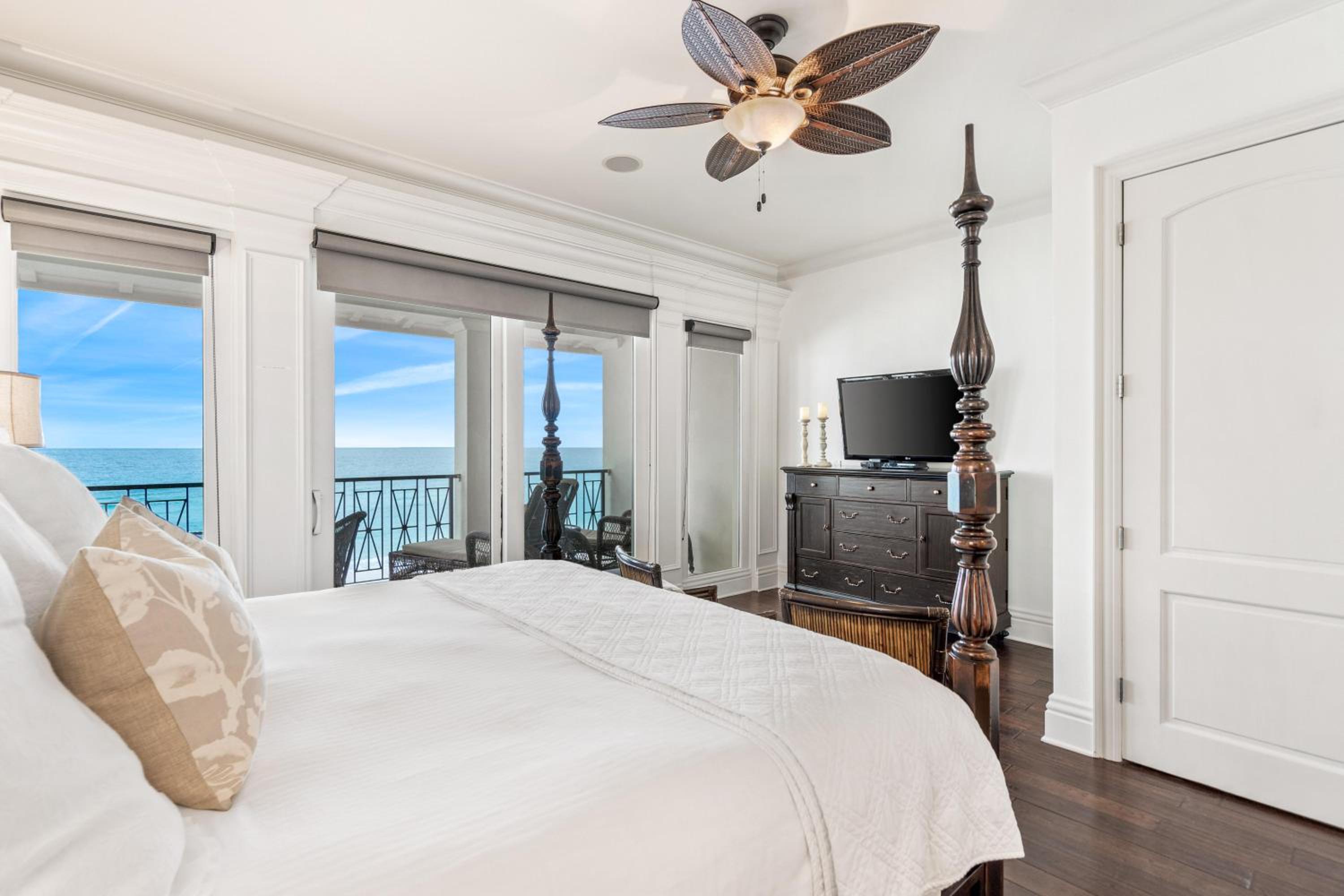 Seaside Treasure-ON GULF-FRANGISTA BEACH
