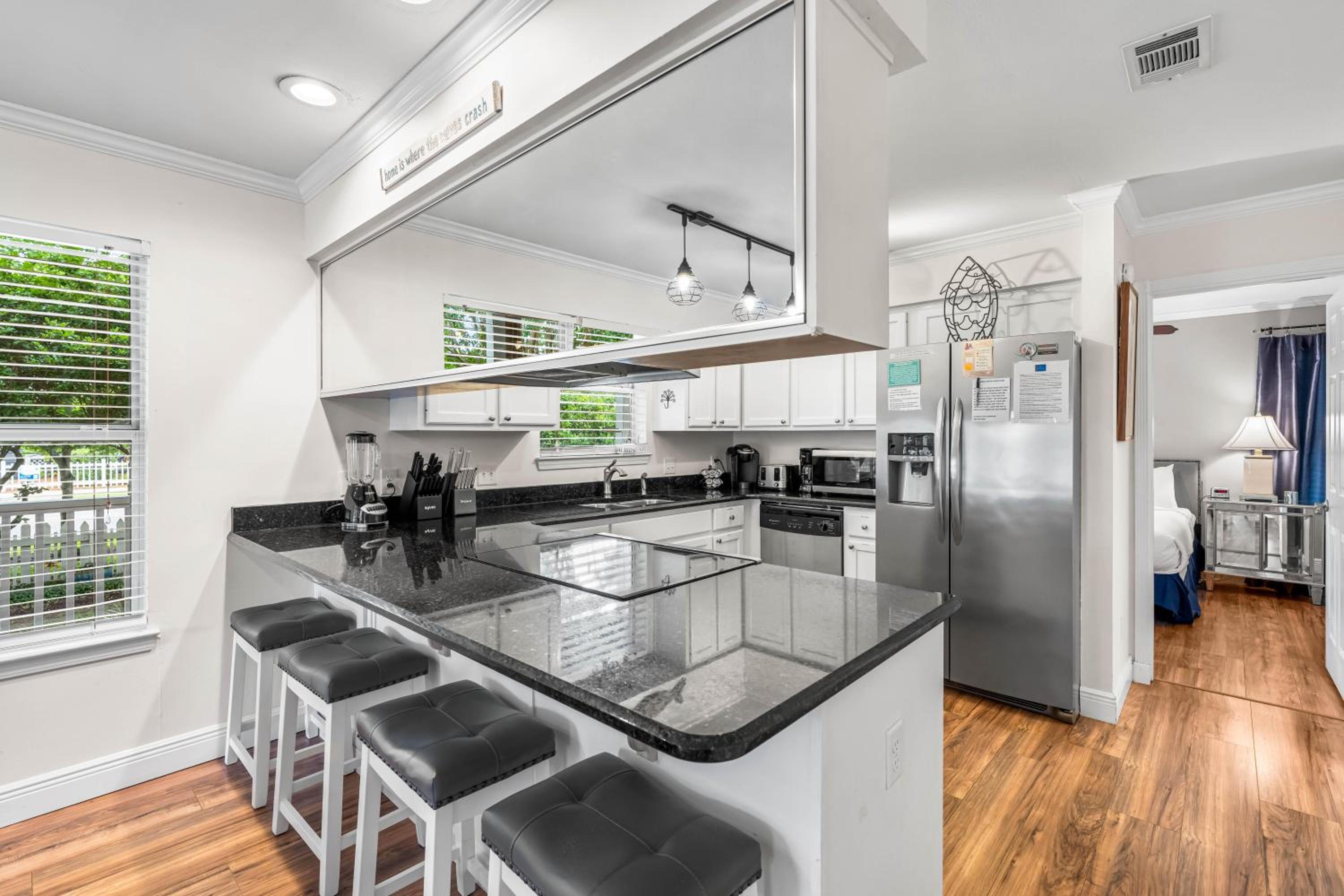 Destin Dreaming -Crystal Beach-Pool-Golf Cart-Carriage House