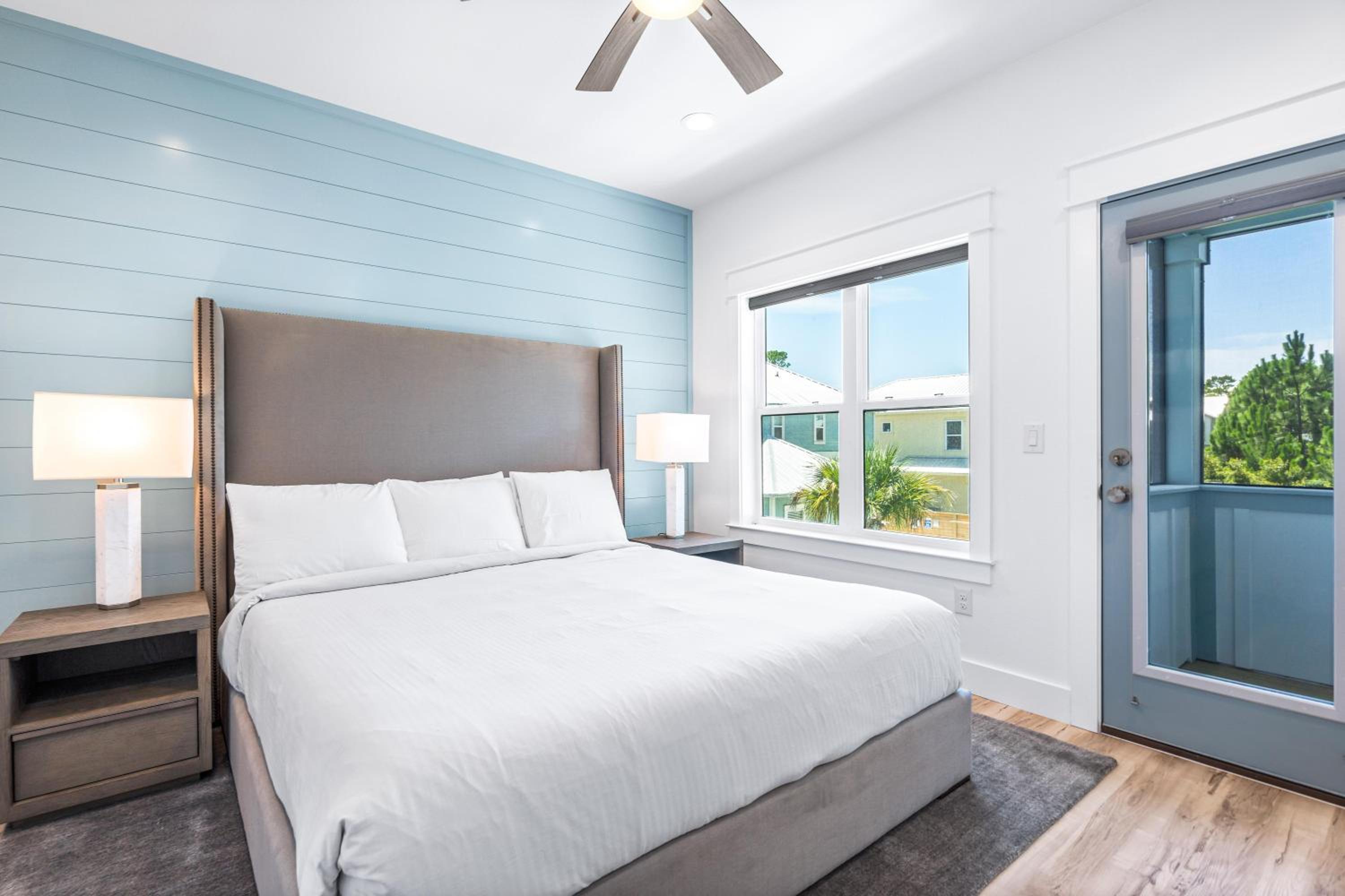 Marl-Inn Blue -- Villas of Frangista-Private Pool