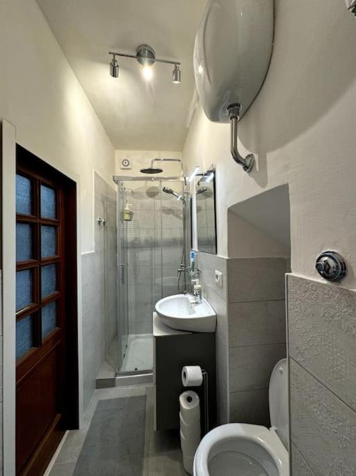 Stay near Bosco di Capodimonte