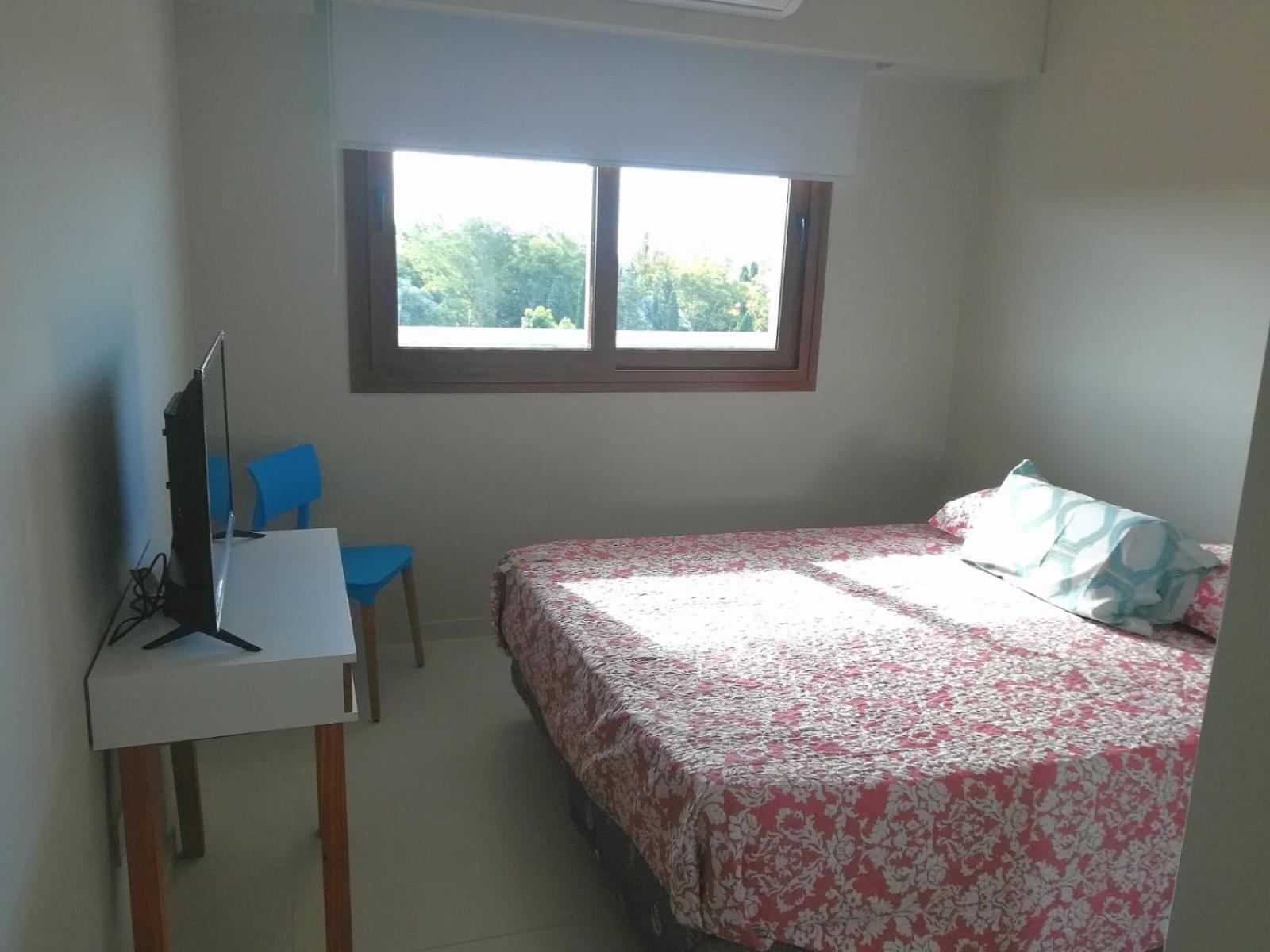 Canning Park premium apartment for 4