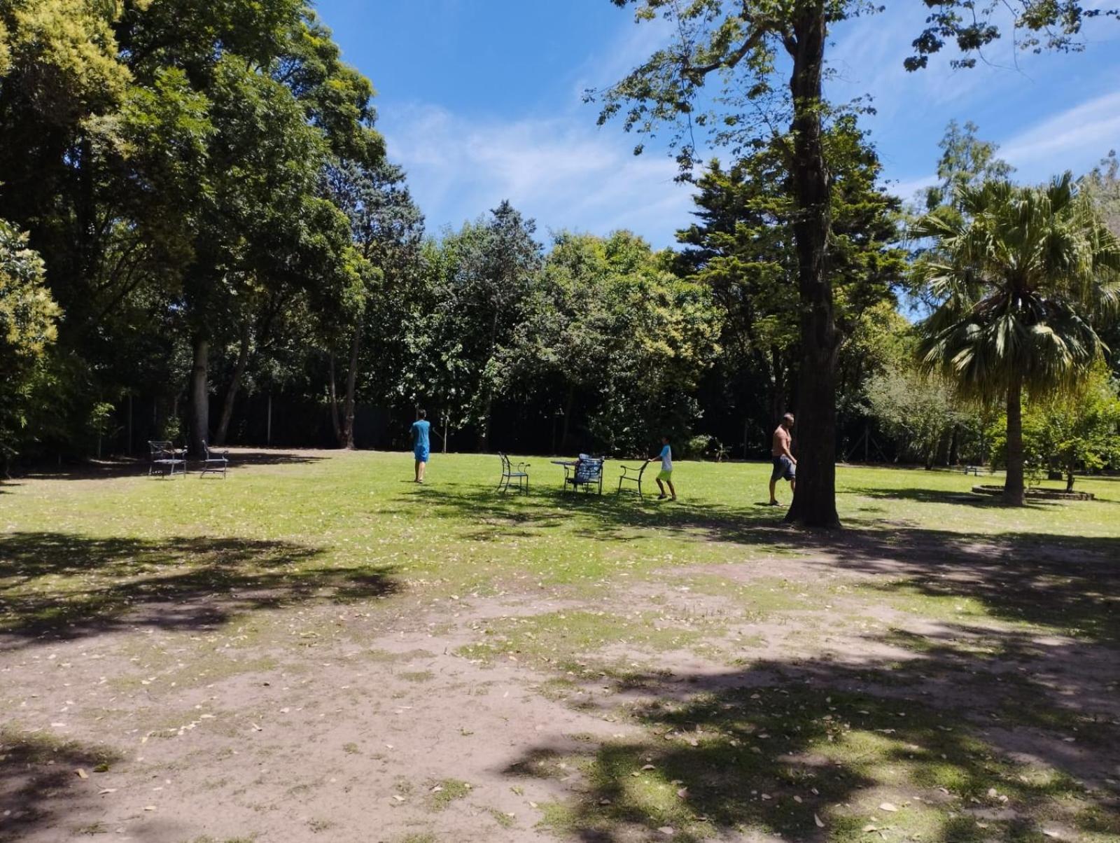 Canning Park premium apartment for 4
