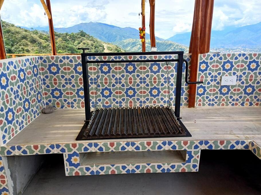 Vista preciosa-clima cálido-calma-pueblo histórico