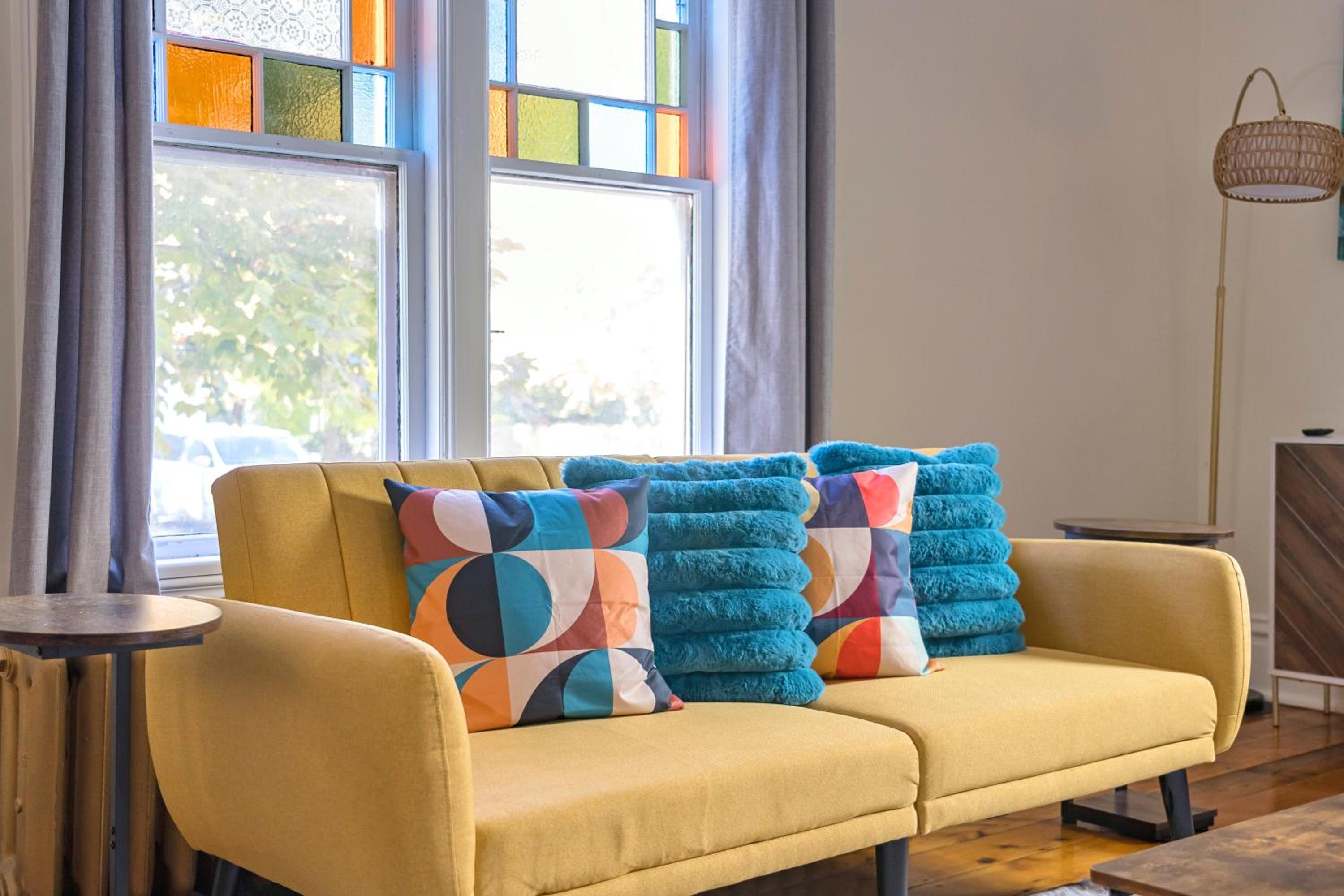Downtown Spacious Family Oasis