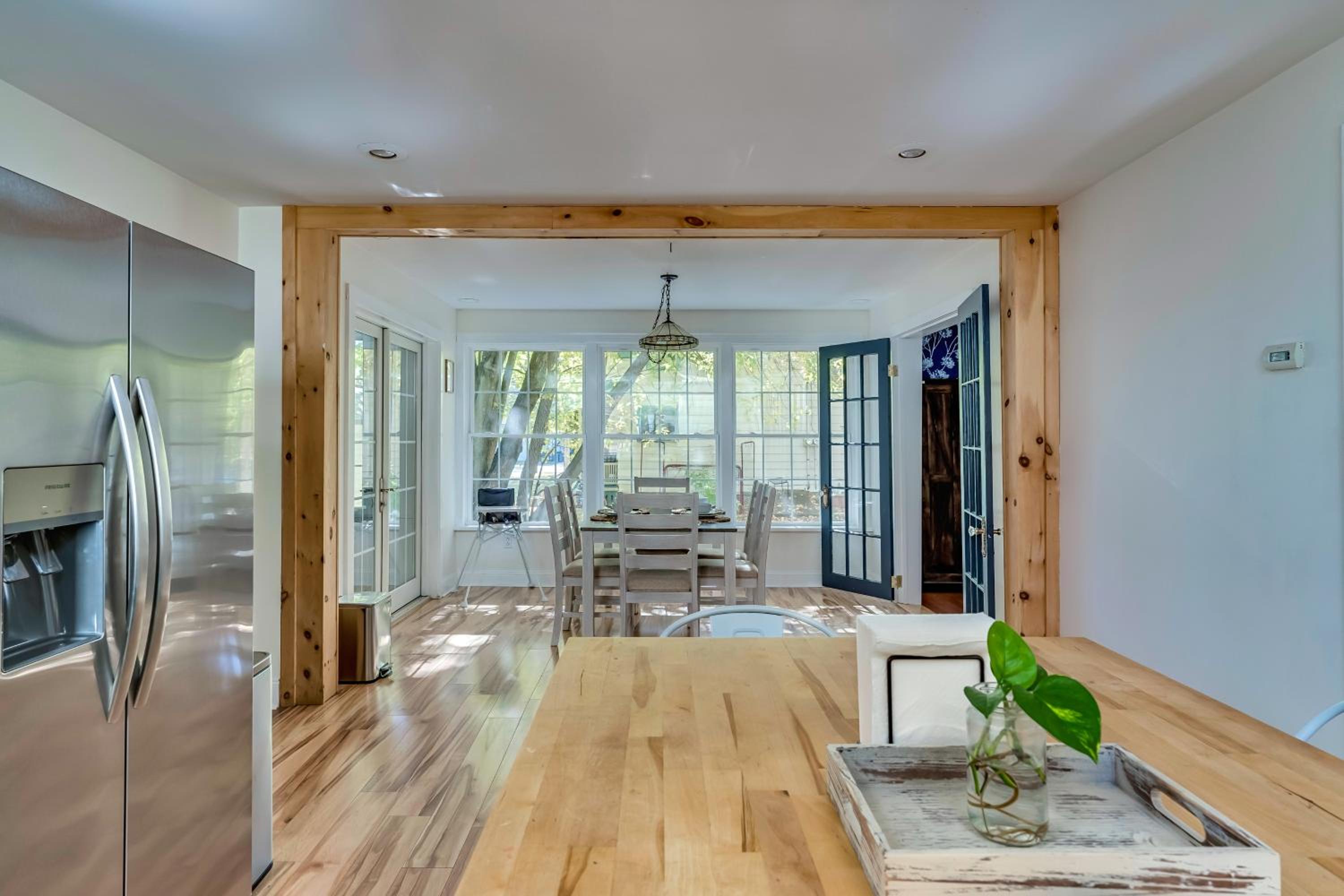 Downtown Spacious Family Oasis