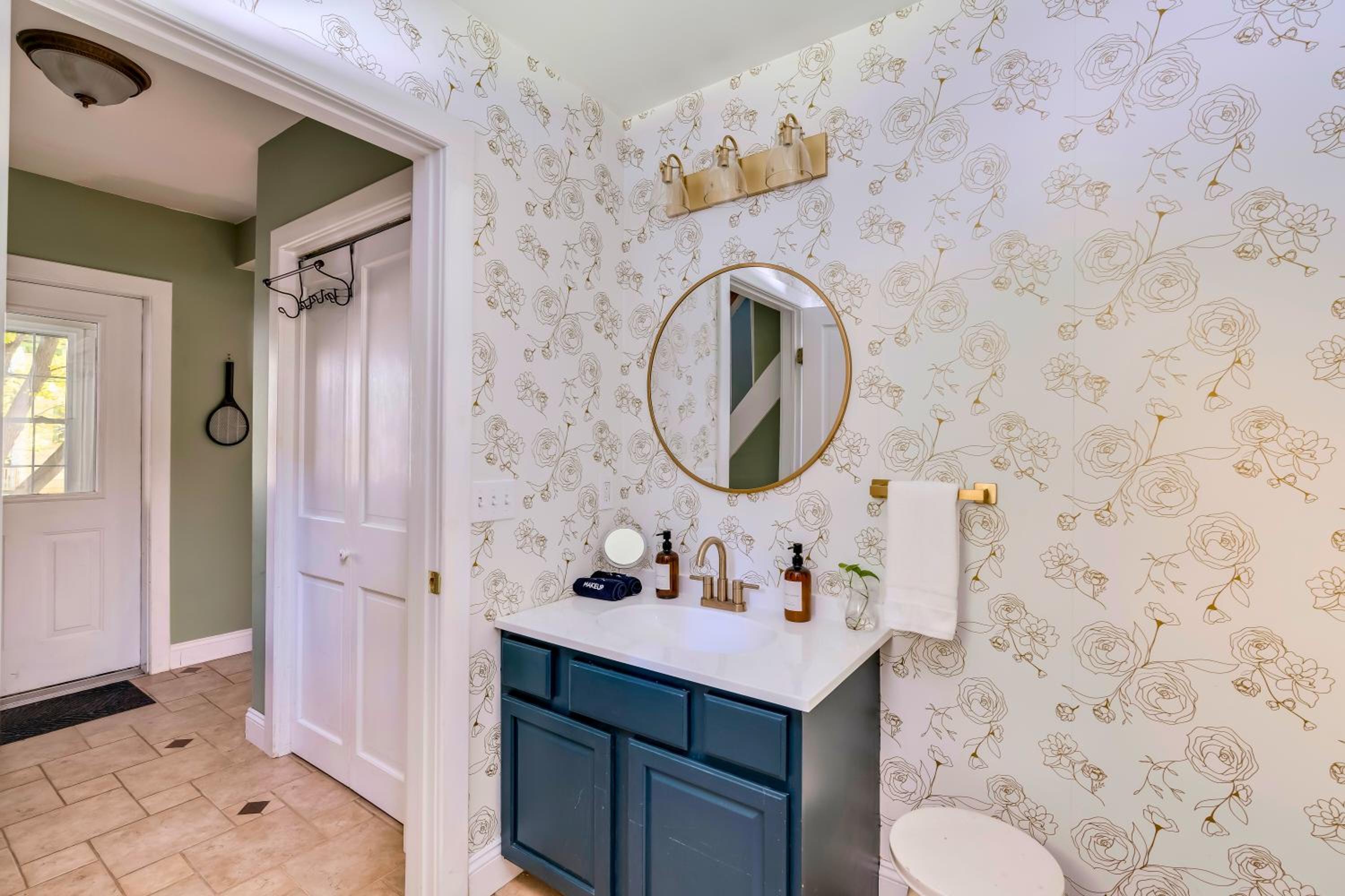 Downtown Spacious Family Oasis