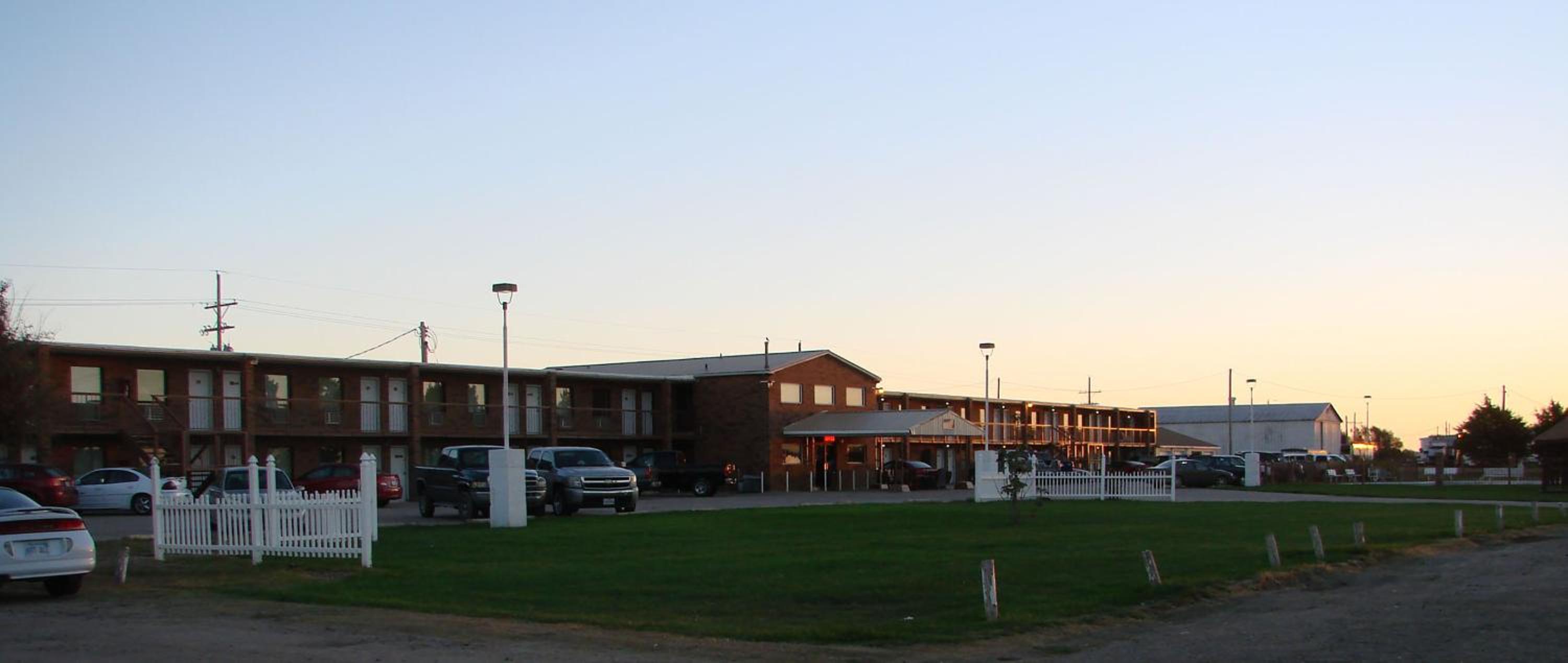 Kansas Country Inn